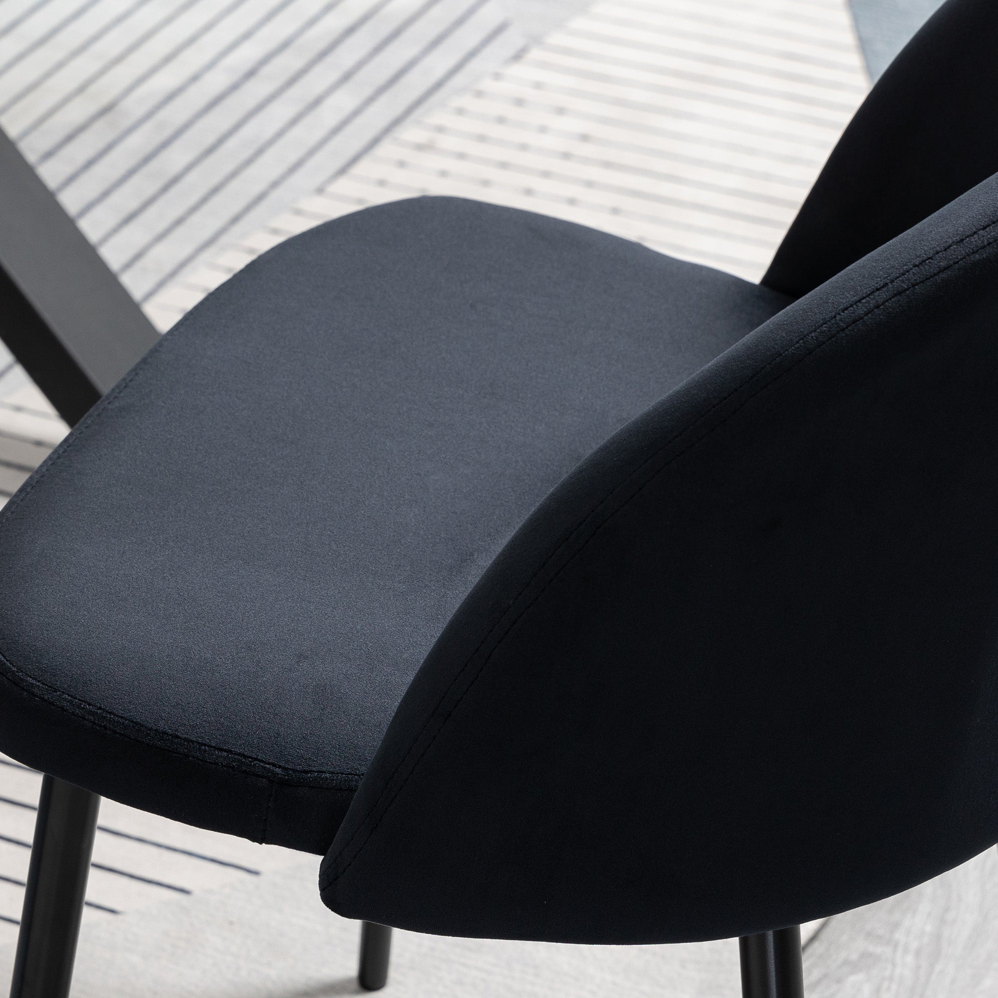 HOMCOM Modern Dining Chairs Set of 2, Mid-Back Velvet Upholstered Kitchen Chairs, Side Chair for Living Room, Dining Room, Black