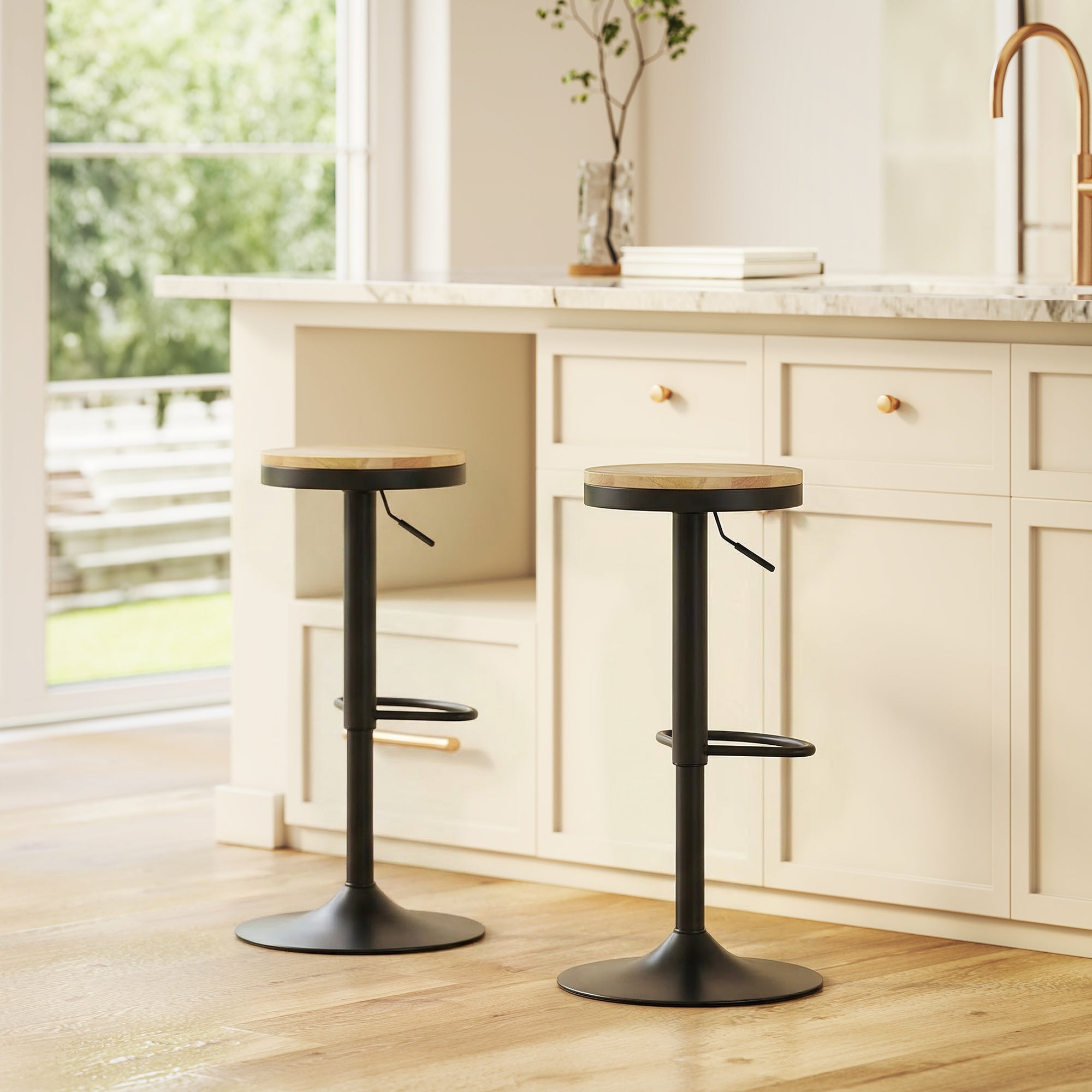 Wooden Bar Stools Set of 2, Adjustable Swivel Barstools with Rubber Wood Seat, Modern Bar Chairs for Kitchen Counter, Breakfast Island, Natural Wood and Black