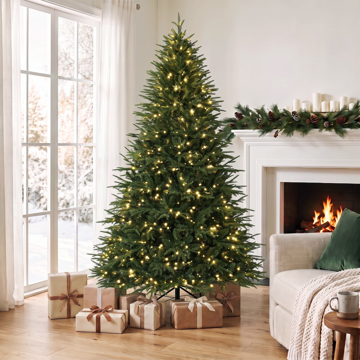 7.5ft Pre-lit Classic Artificial Christmas Tree, Hinged Realistic Xmas Tree with 3,719 Branch Tips, 1000 Warm White LED Lights, Foldable Metal Stand, Home Office, Party Decoration, Green