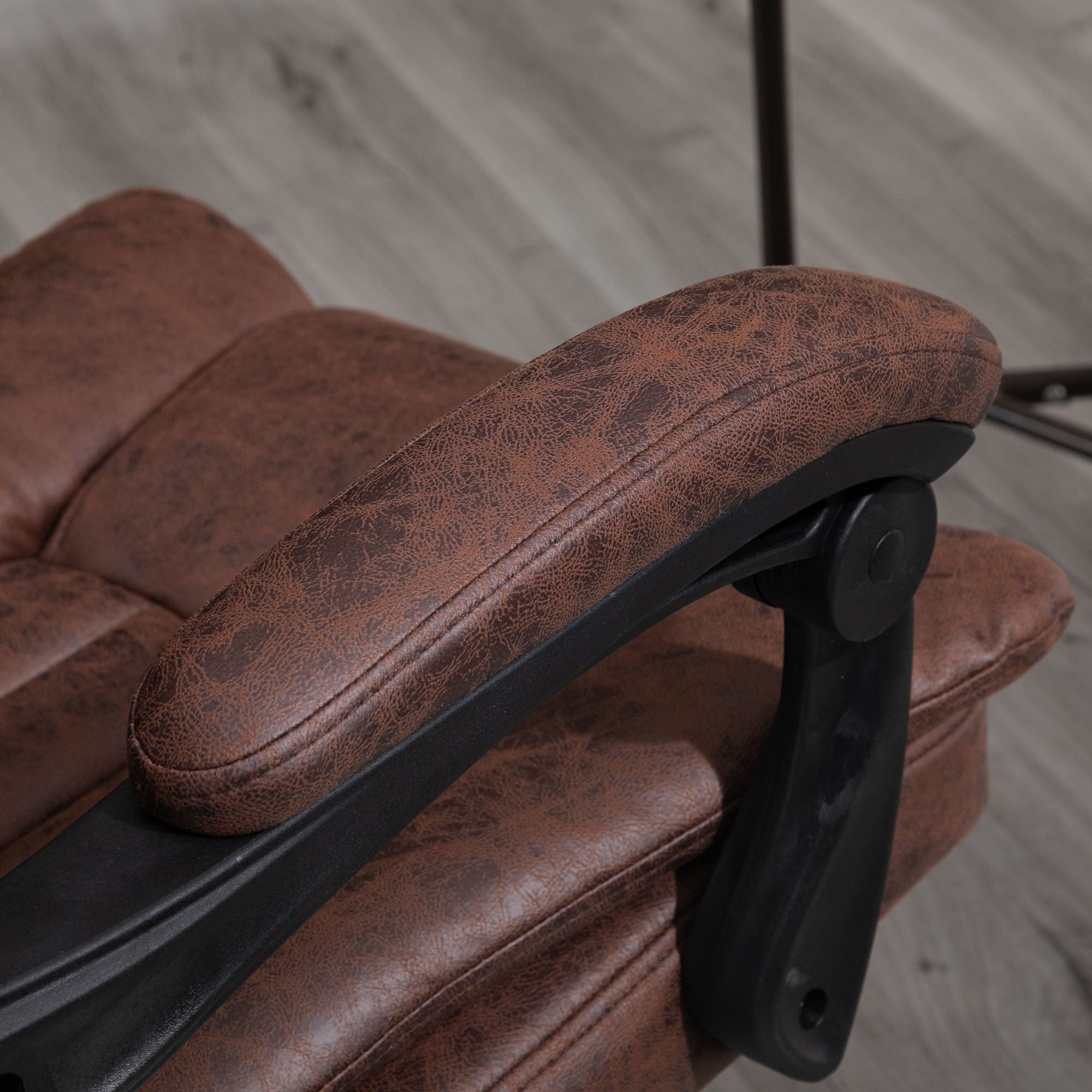 Vinsetto Office Chair, Microfibre Reclining Computer Desk Chair with Footrest and Adjustable Height, Swivel Wheels for Home Office, Brown