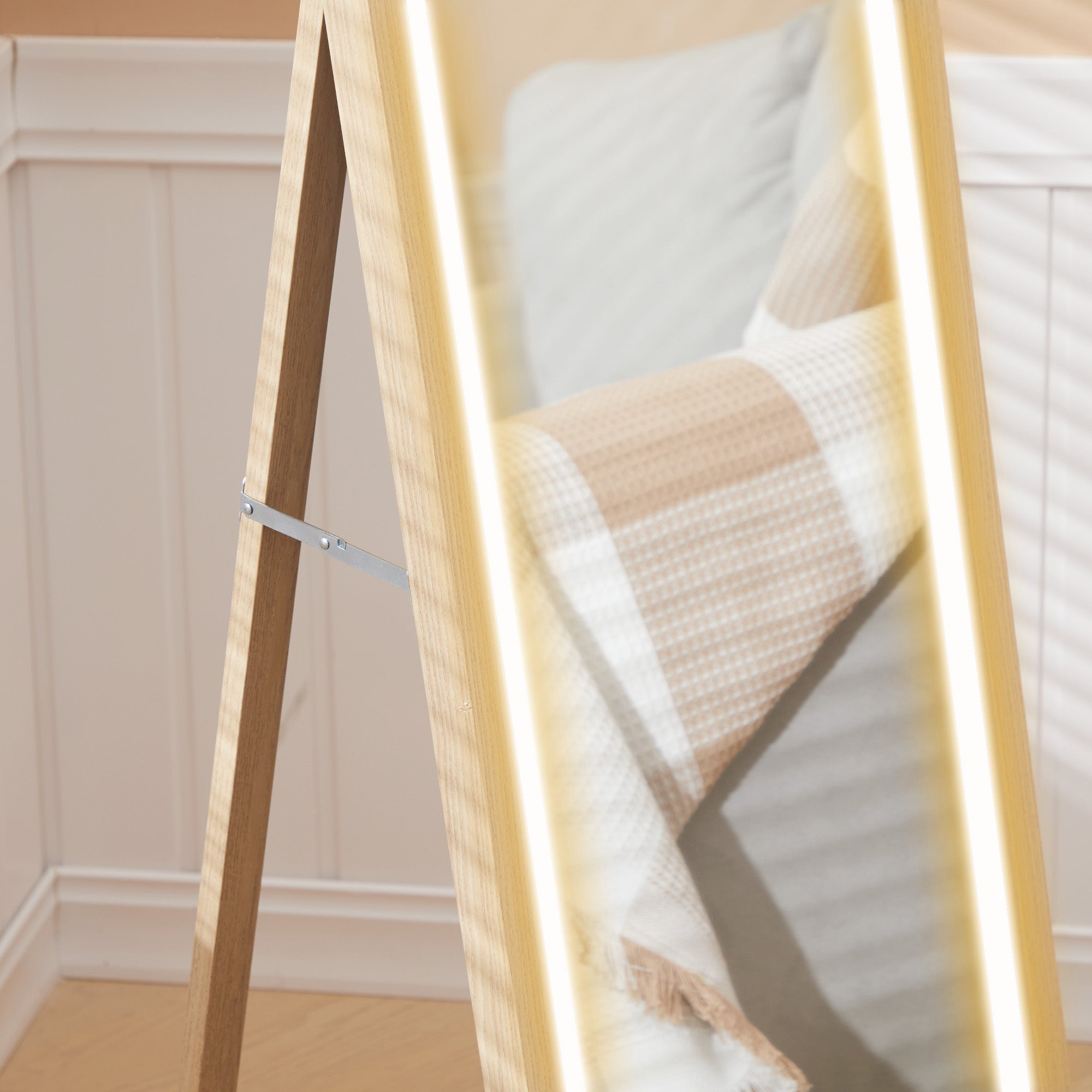 HOMCOM Full Length Mirror with LED Lights, 160 x 40cm Free Standing Mirror with Dimming and 3 Colour Lighting, Leaning or Wall Mirror with Frame for Living Room, Bedroom, Oak