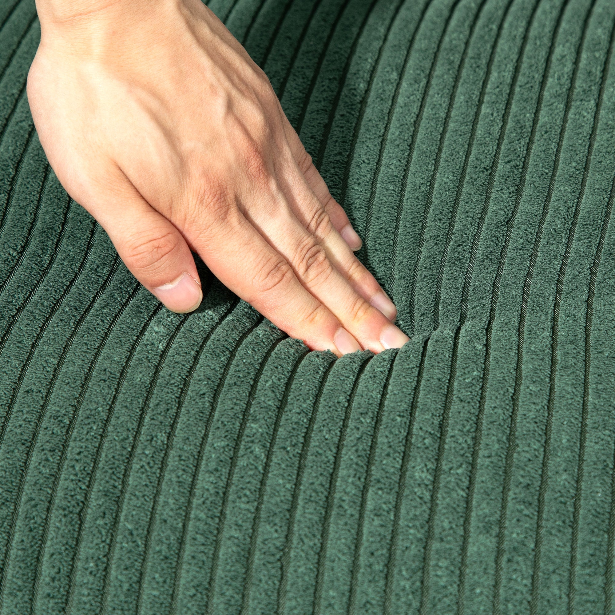 46" Loveseat Sofa, Corduroy Fabric 2 Seater Sofa Couch with Thick Padded Seat and Rubber Wood Legs, Upholstered Small Couch for Living Room, Home Office, Green