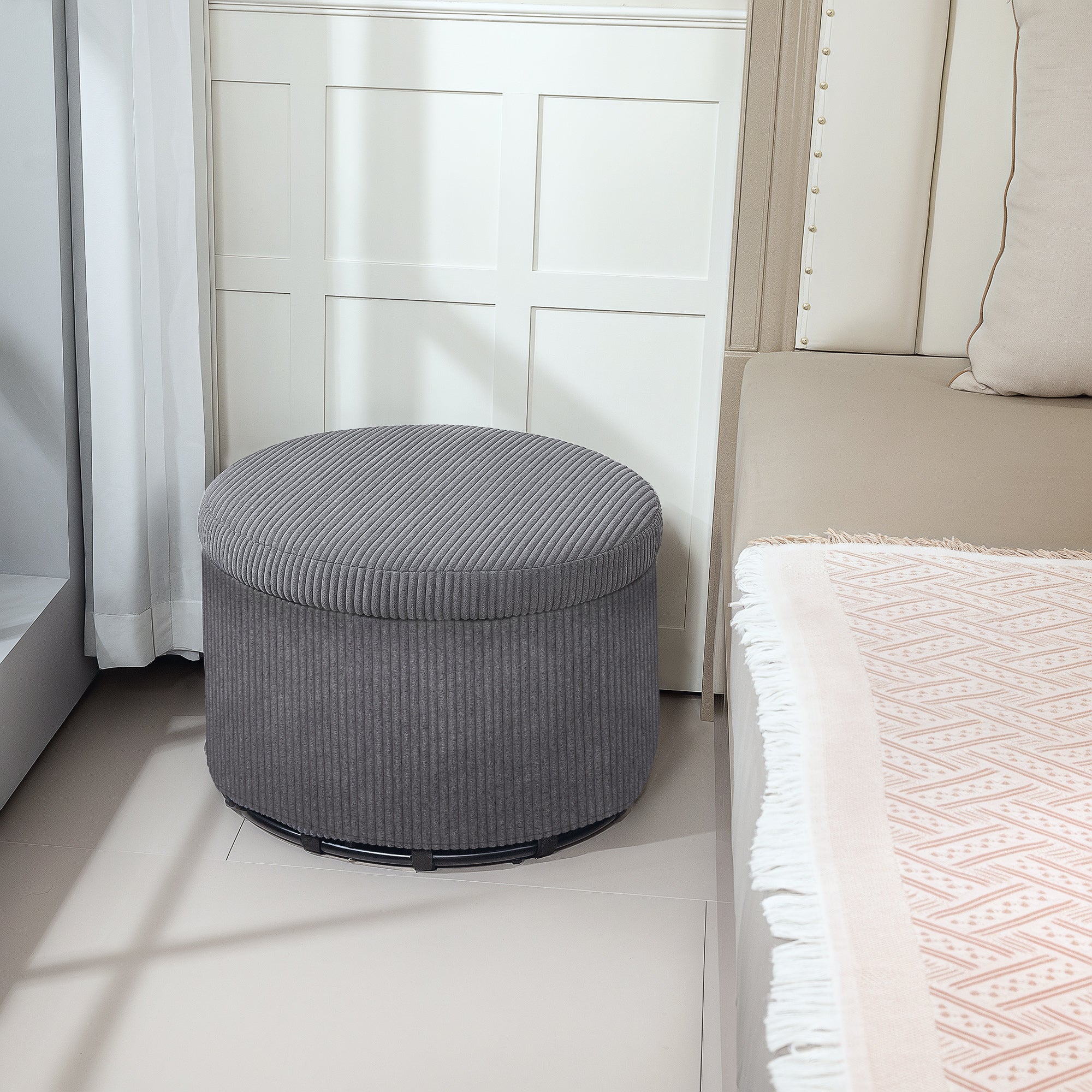 Storage Ottoman with Lid, 24 Inches Round Pouf Ottoman with Storage, Upholstered Corduroy Foot Rest Stool for Living Room, Bedroom, Gray