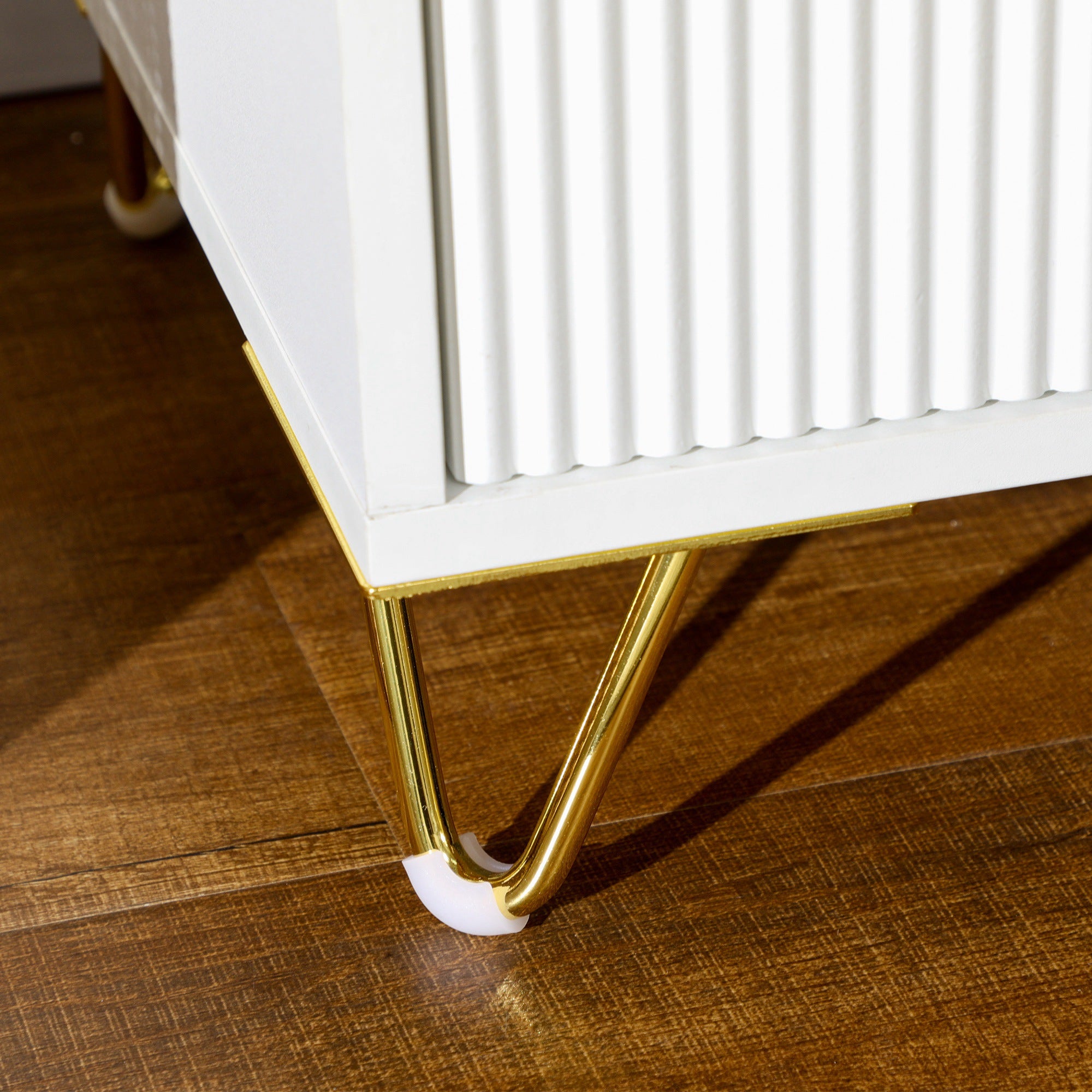 HOMCOM Nightstand, Bedside Table with 2 Drawers, Side End Table with Metal Legs for Bedroom, White