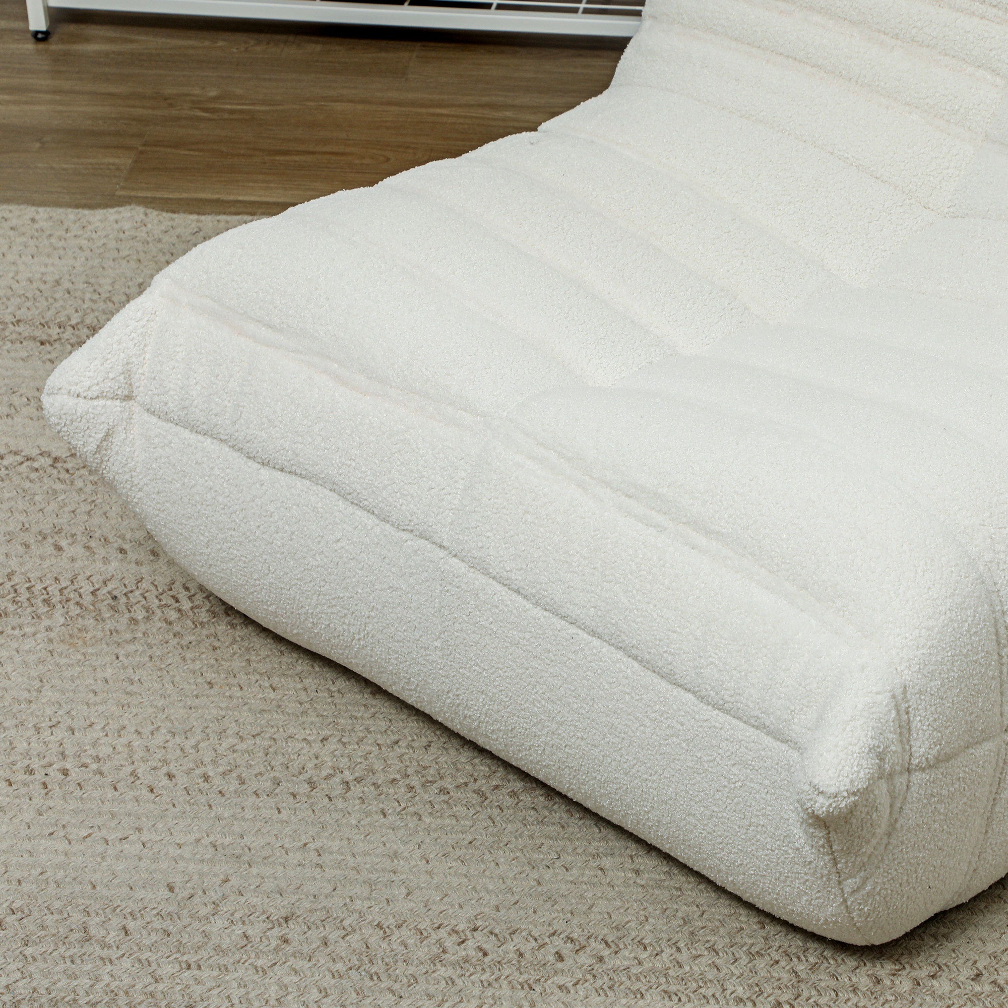 HOMCOM Bean Bag Chair for Adults, Giant Fireside Chair Lazy Sofa, Bean Bag Sofa with High Density Comfortable Foam for Living Room, Bedroom, Cream White