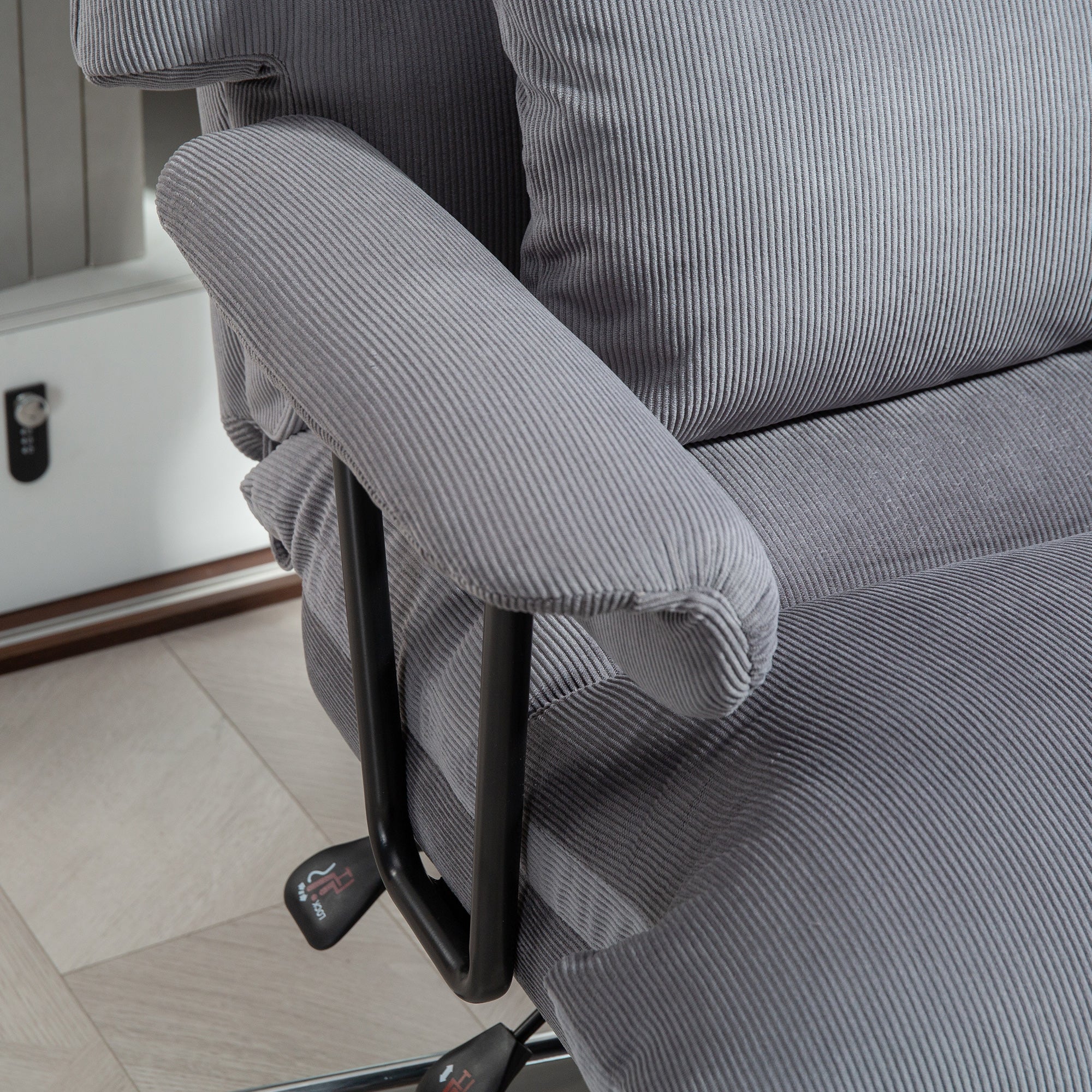 HOMCOM Large Overstuffed Office Chair with Lumbar Support, High Back Reclining Executive Corduroy Computer Desk Chair with Footrest, Swivel Wheels, Gray