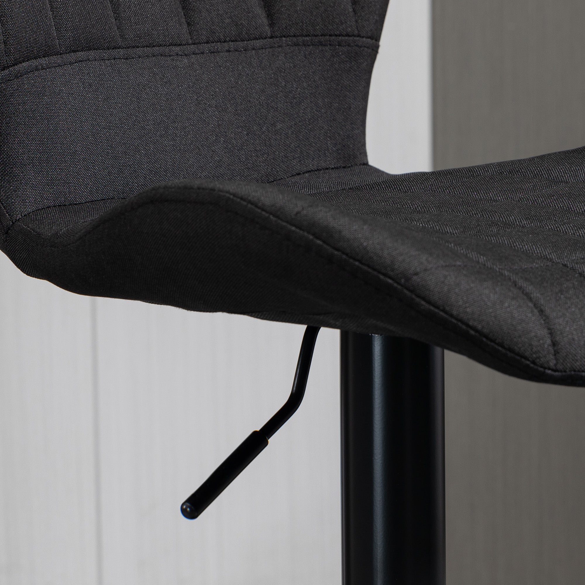 HOMCOM Bar Stools Set of 2, Adjustable Height Swivel Bar Chairs, Linen-feel Fabric Upholstered Kitchen Counter Stools with Wide Seat, Back and Footrest, Black