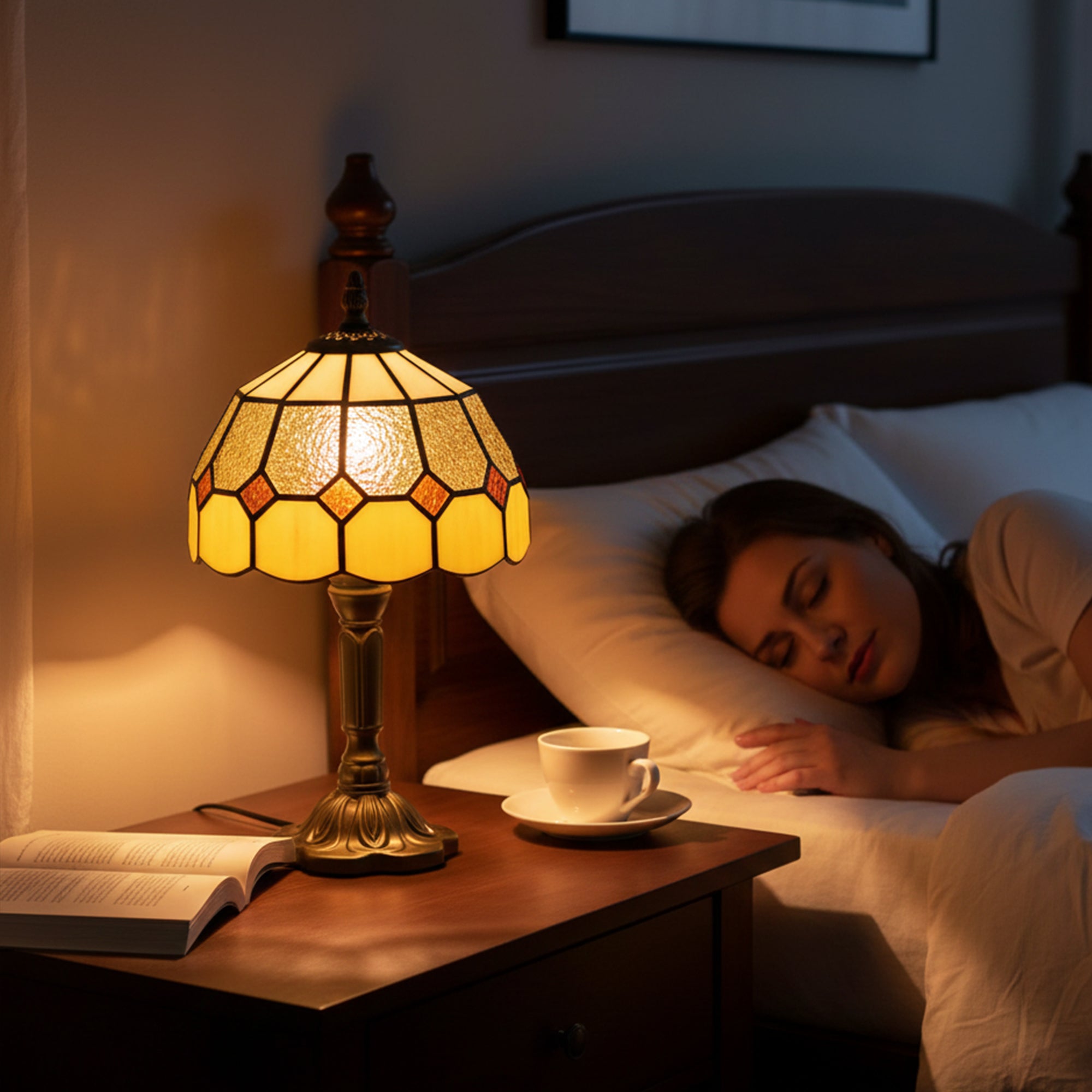 Handmade Stained Glass Table Lamp, Tiffany-Style Bedside Lamp for Bedroom, Living room, Home, Nightstand, Decorative Night Light, Orange