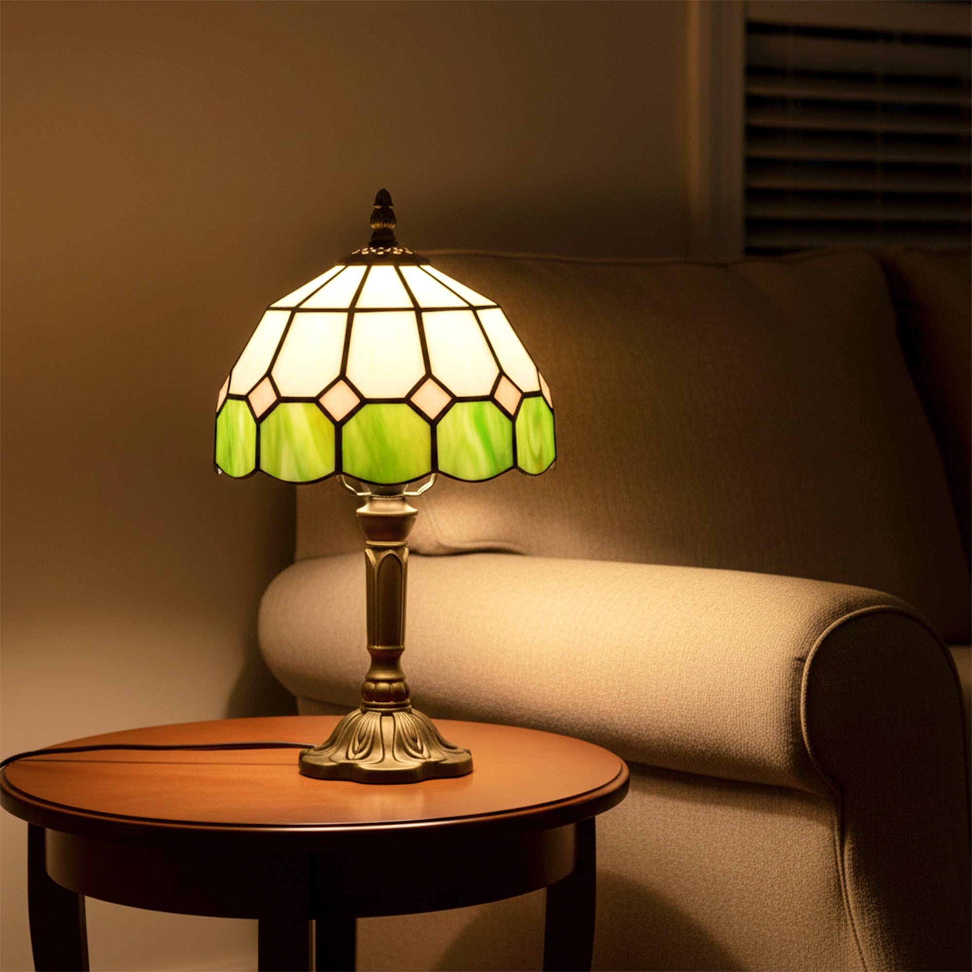 Handmade Stained Glass Table Lamp, Tiffany-Style Bedside Lamp for Bedroom, Living room, Home, Nightstand, Decorative Night Light, Green