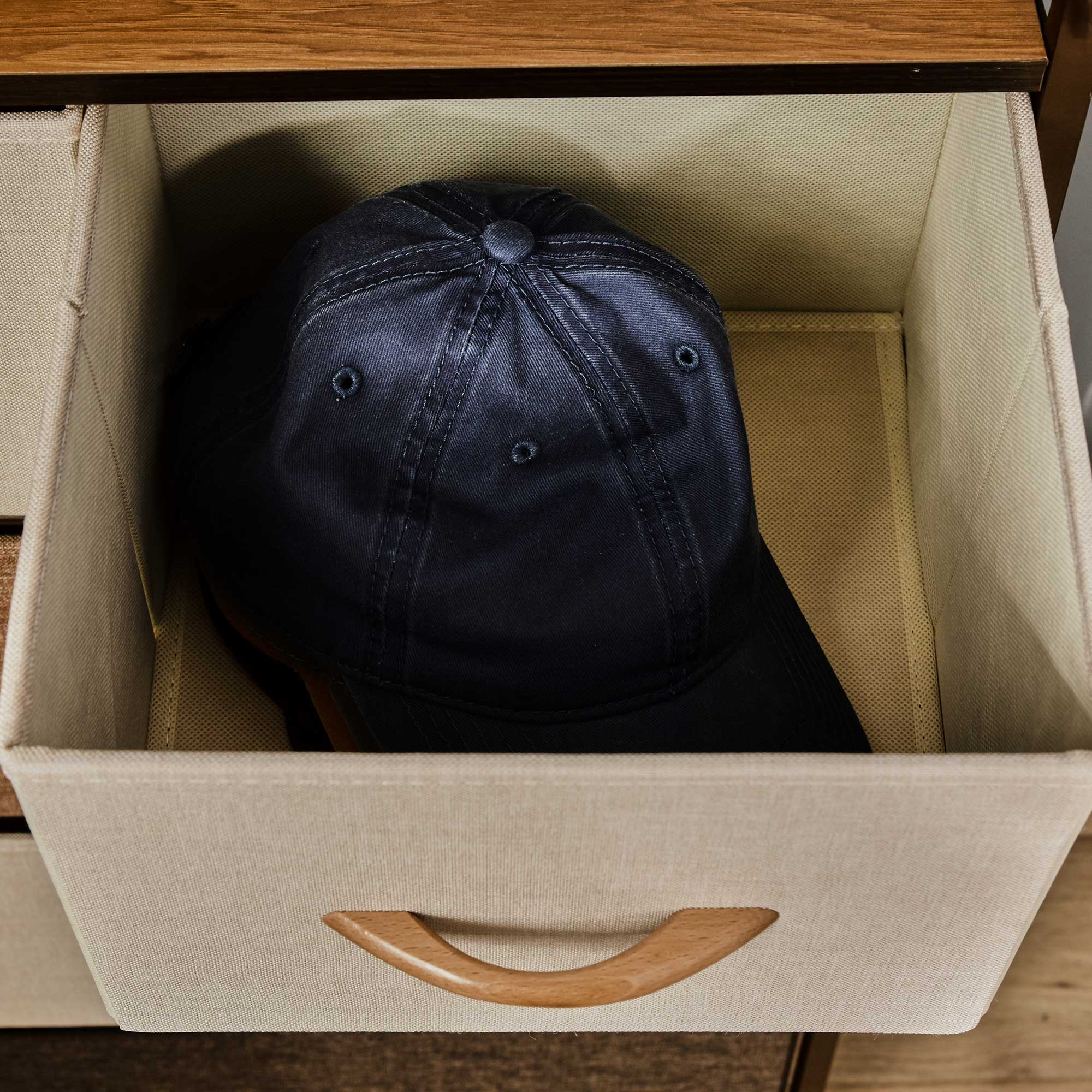 5-Drawer Dresser, Fabric Drawers, 4-Tier Storage Organizer for Bedroom Entryway, Tower Unit with Steel Frame Wooden Top, Maple Wood