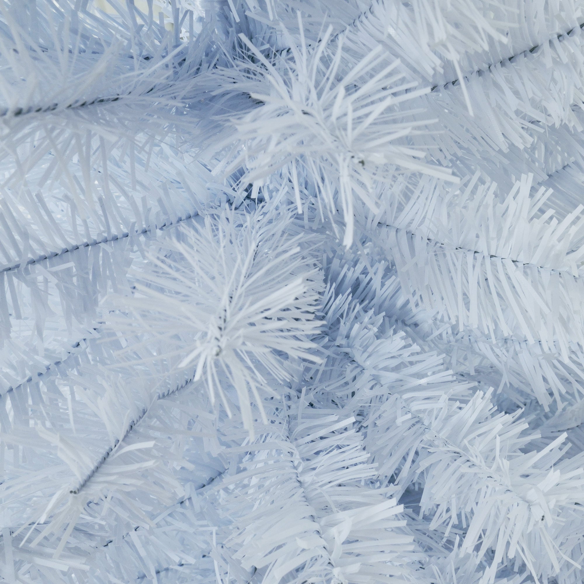 HOMCOM 5ft Artificial Christmas Tree with 536 Branch Tips and Metal Stand, Xmas Tree for Home Indoor Holiday, White