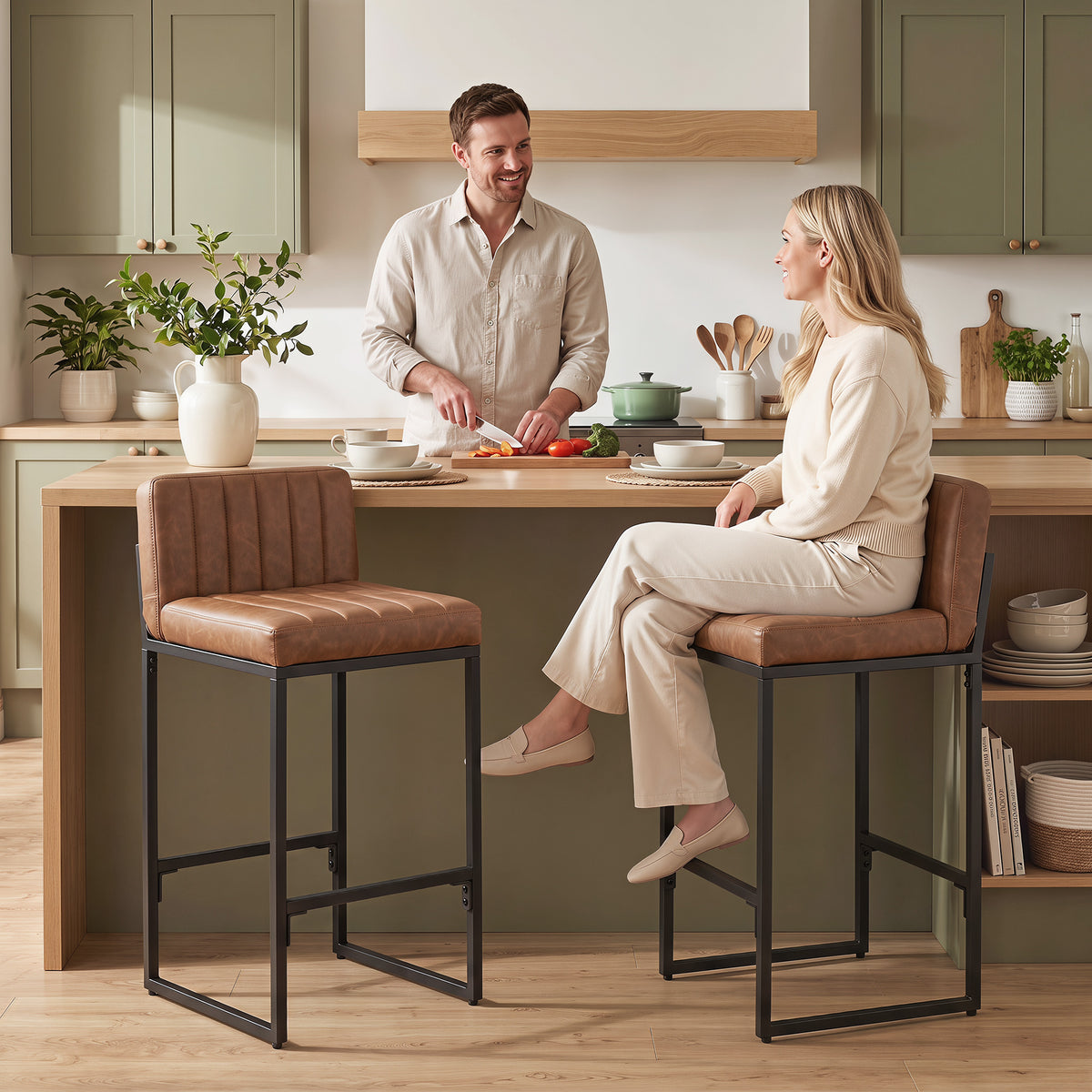 Bar Stools Set of 2, Retro Padded Counter Height Stools with Back and Metal Leg, Vintage PU Leather, Easy-Clean Kitchen Chairs, Brown
