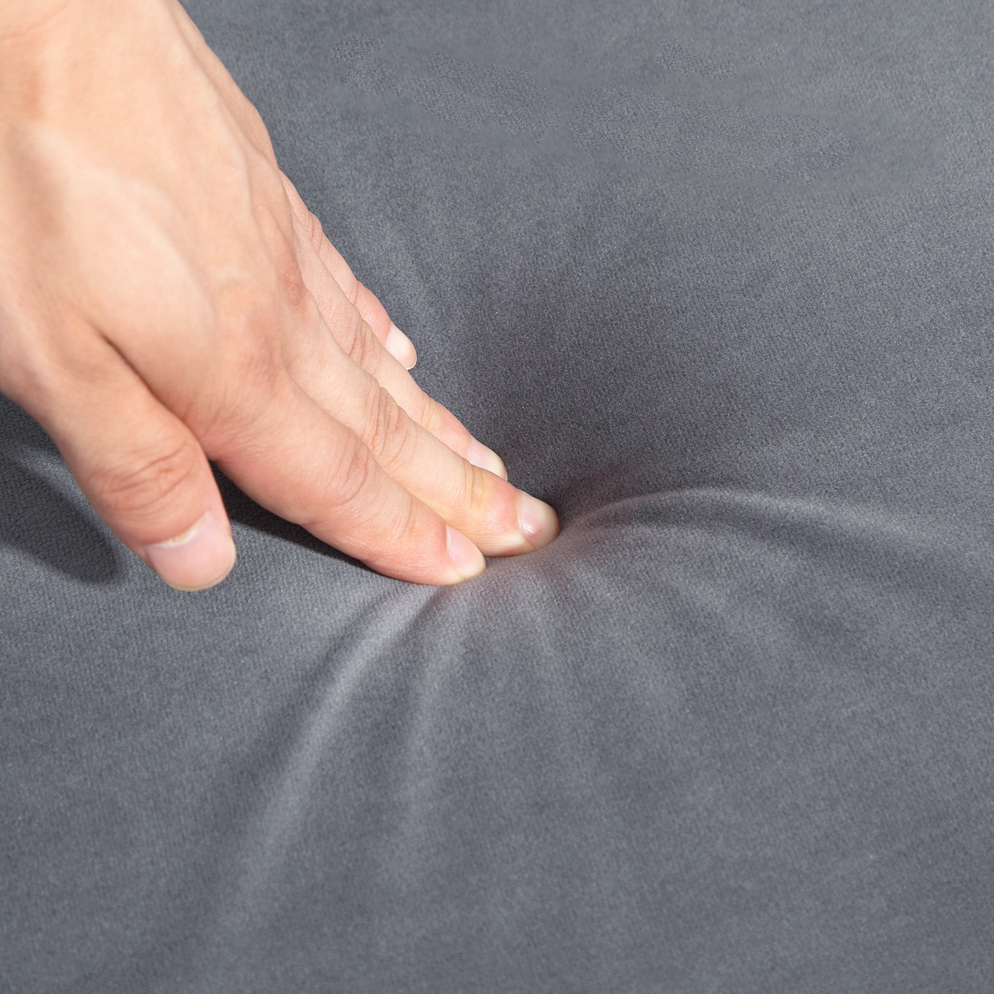 HOMCOM Modern 3 Seater Velvet Sofa Bed, Click Clack Sofa Bed, Button Tufted Sleeper Couch with Split Reclining Backrest and Rubber Wood Legs, Dark Grey