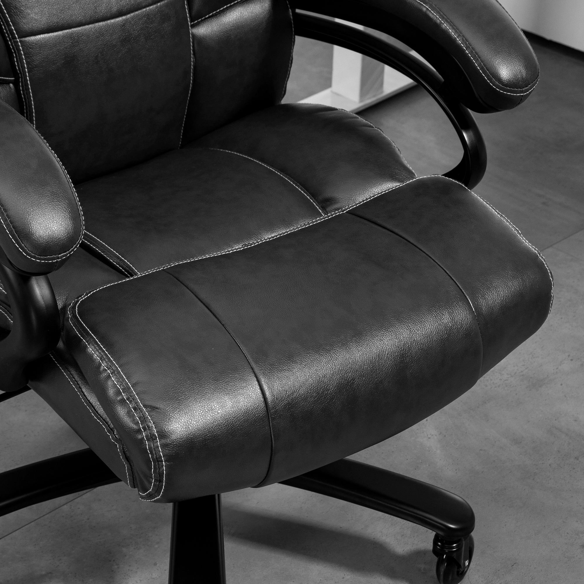 Big and Tall Office Chair w/ PU Leather & Swivel Wheels, up to 400 lbs, Black