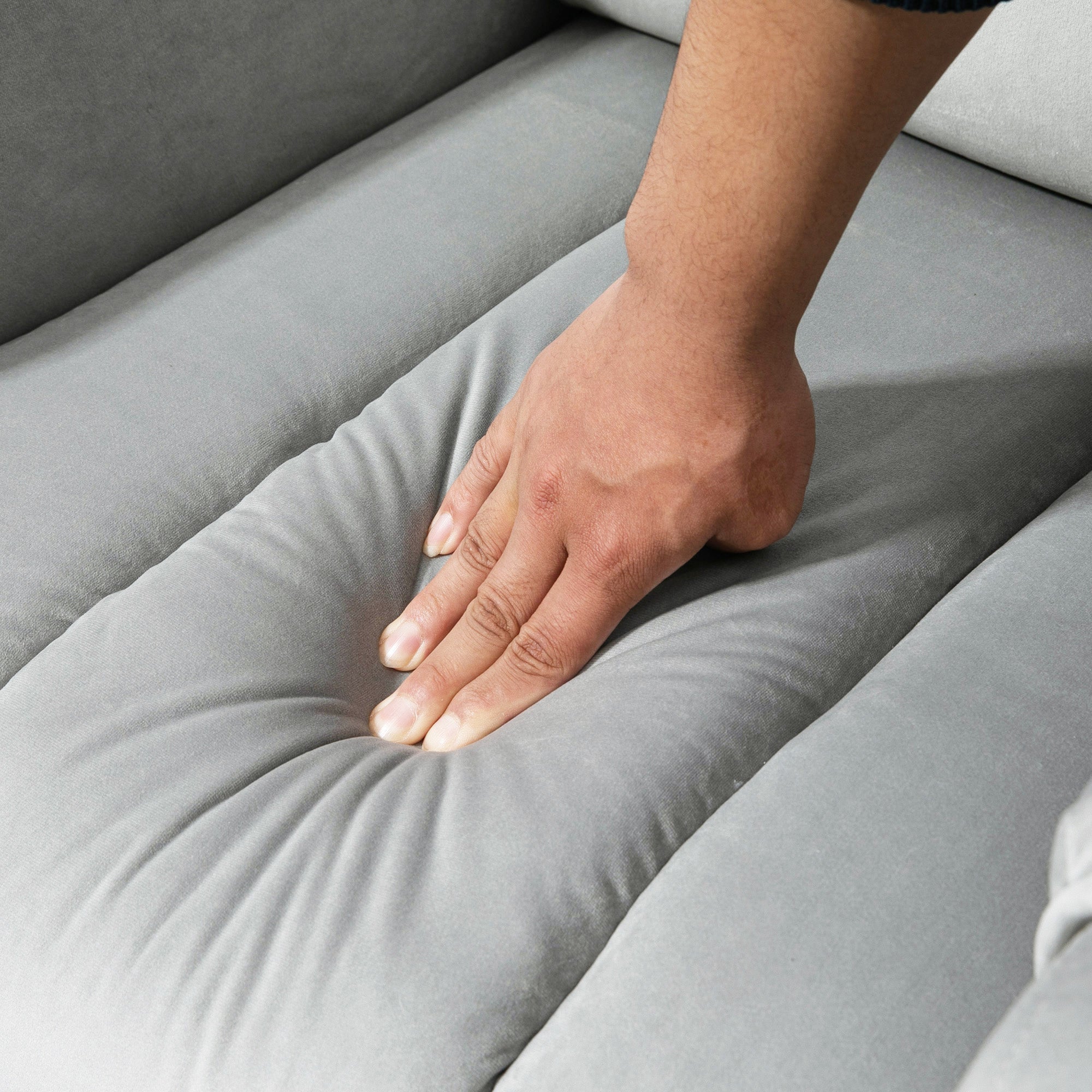 HOMCOM Recliner Electric Power Lift Chair for Elderly with 8 Vibration Massage Points, Upholstered Reclining Chair with Remote Controls, Side Pockets, Grey