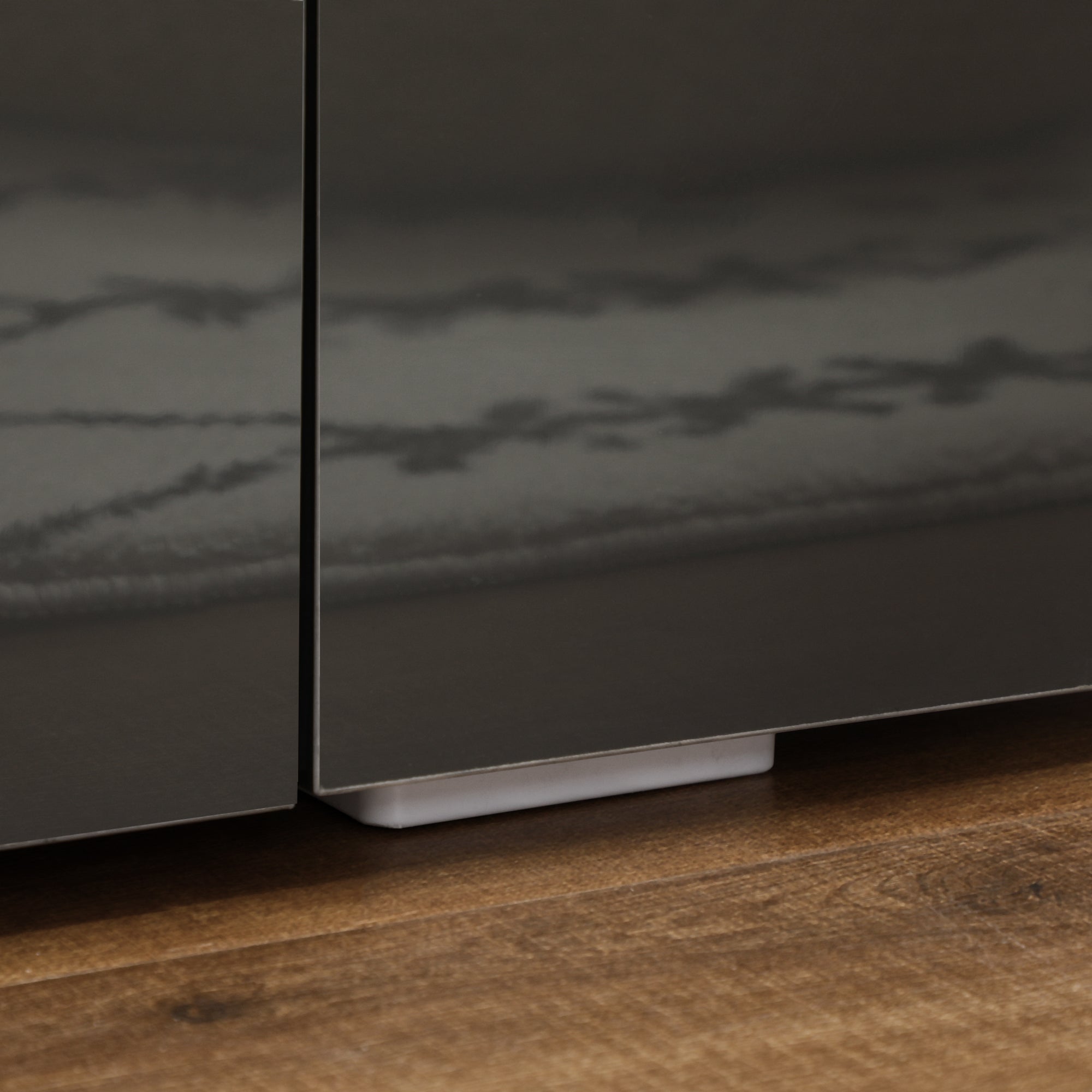 HOMCOM High Gloss TV Unit Cabinet for TVs up to 60" with LED Lights, TV Stand with Storage Shelves and Cupboards, Grey