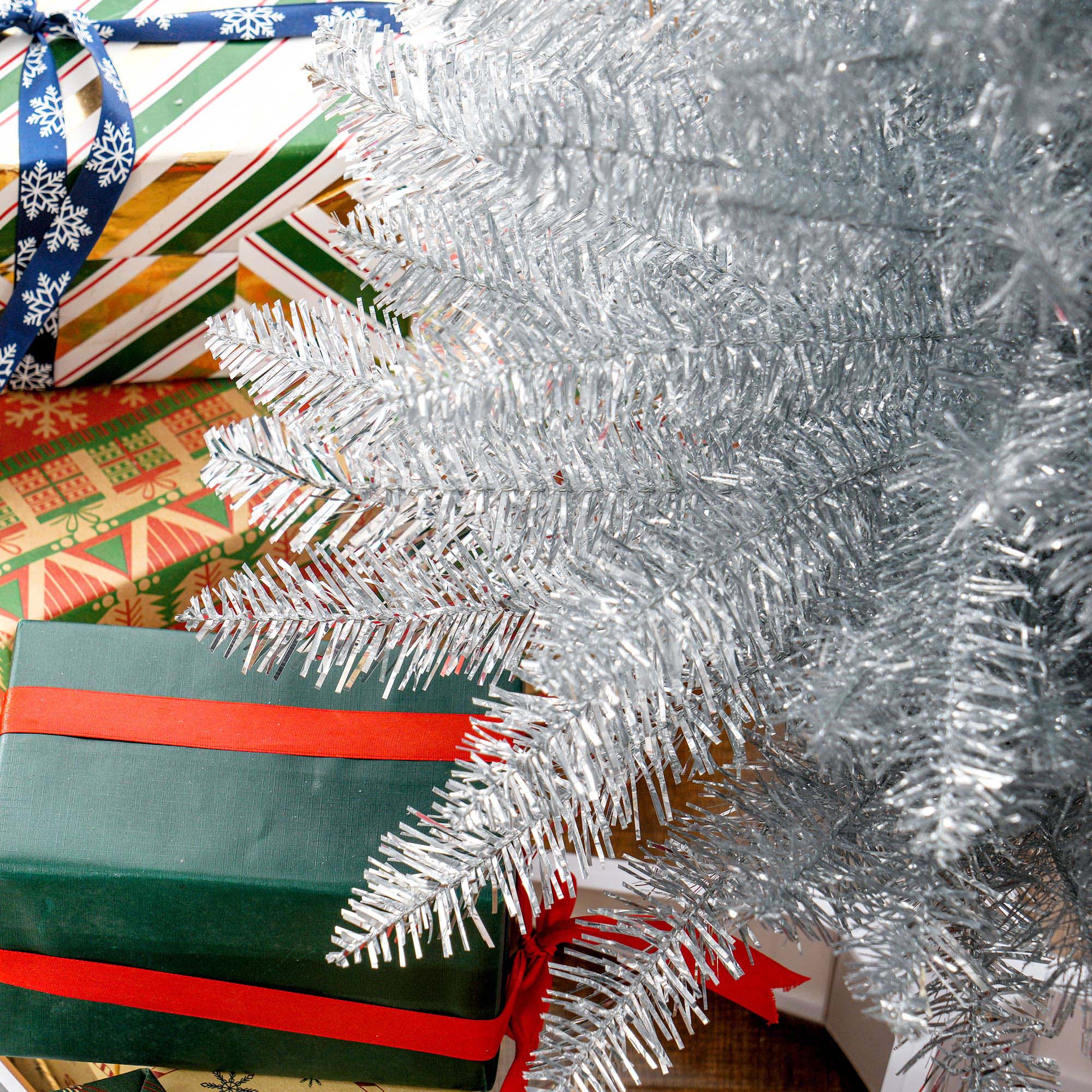 5ft Pencil Artificial Christmas Tree with Realistic Branches & 294 Tips, Silver