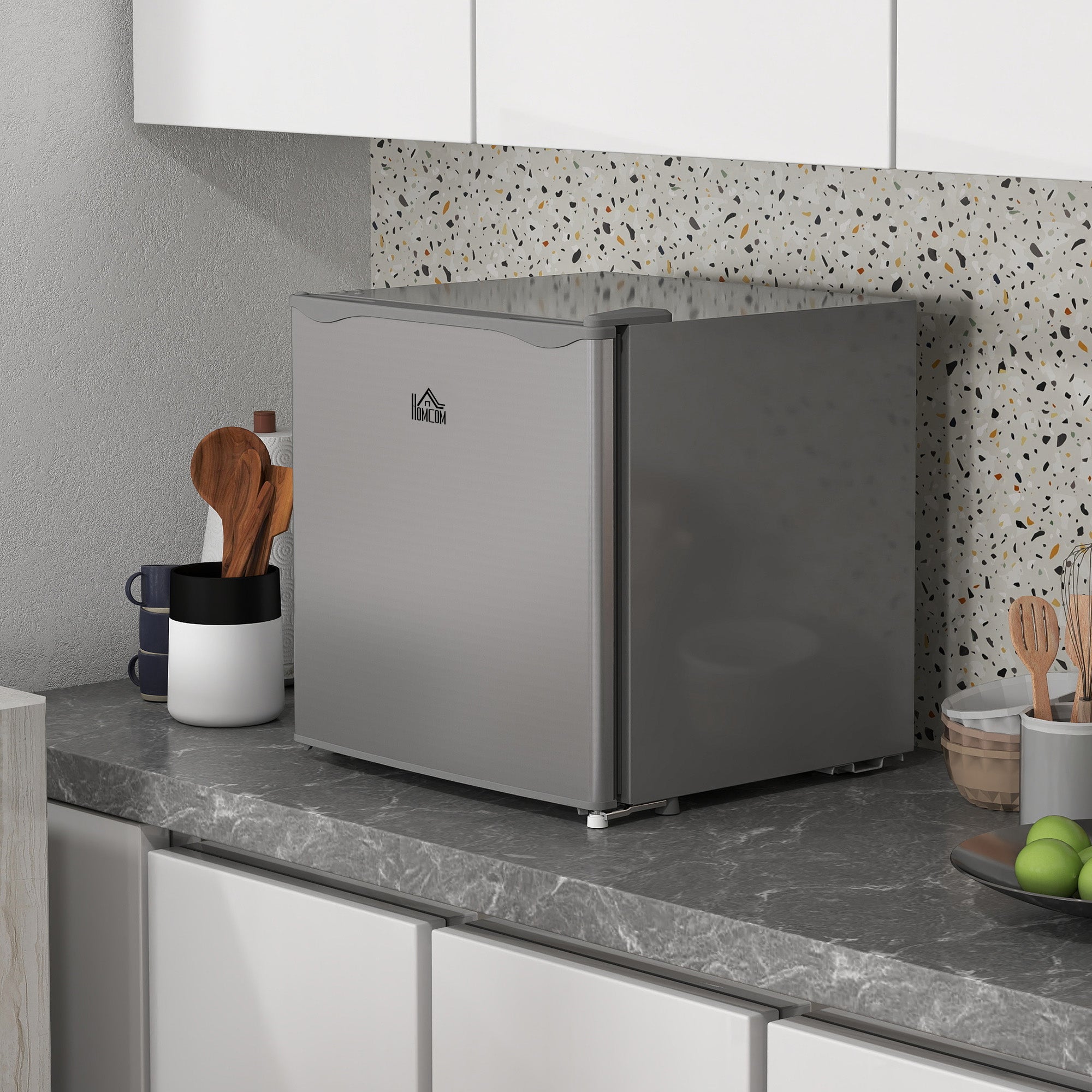 HOMCOM Tabletop Mini Freezer with 35 Litre Capacity, Small Freezer with Reversible Door, Adjustable Temperature and Removable Wire Shelf for Bedrooms, Home Office, Grey