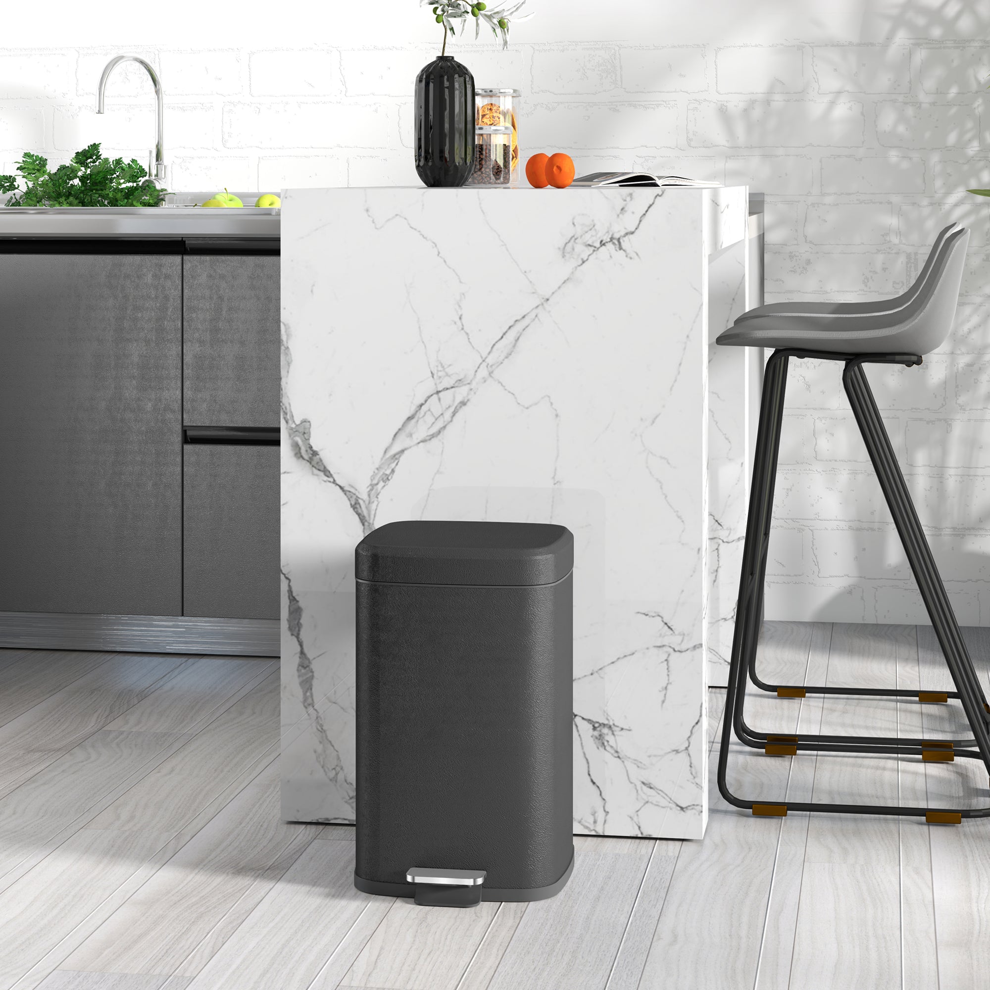 HOMCOM 20 Litre Pedal Bin, Fingerprint Proof Kitchen Bin with Soft-close Lid, Metal Rubbish Bin with Foot Pedal and Removable Inner Bucket, Black