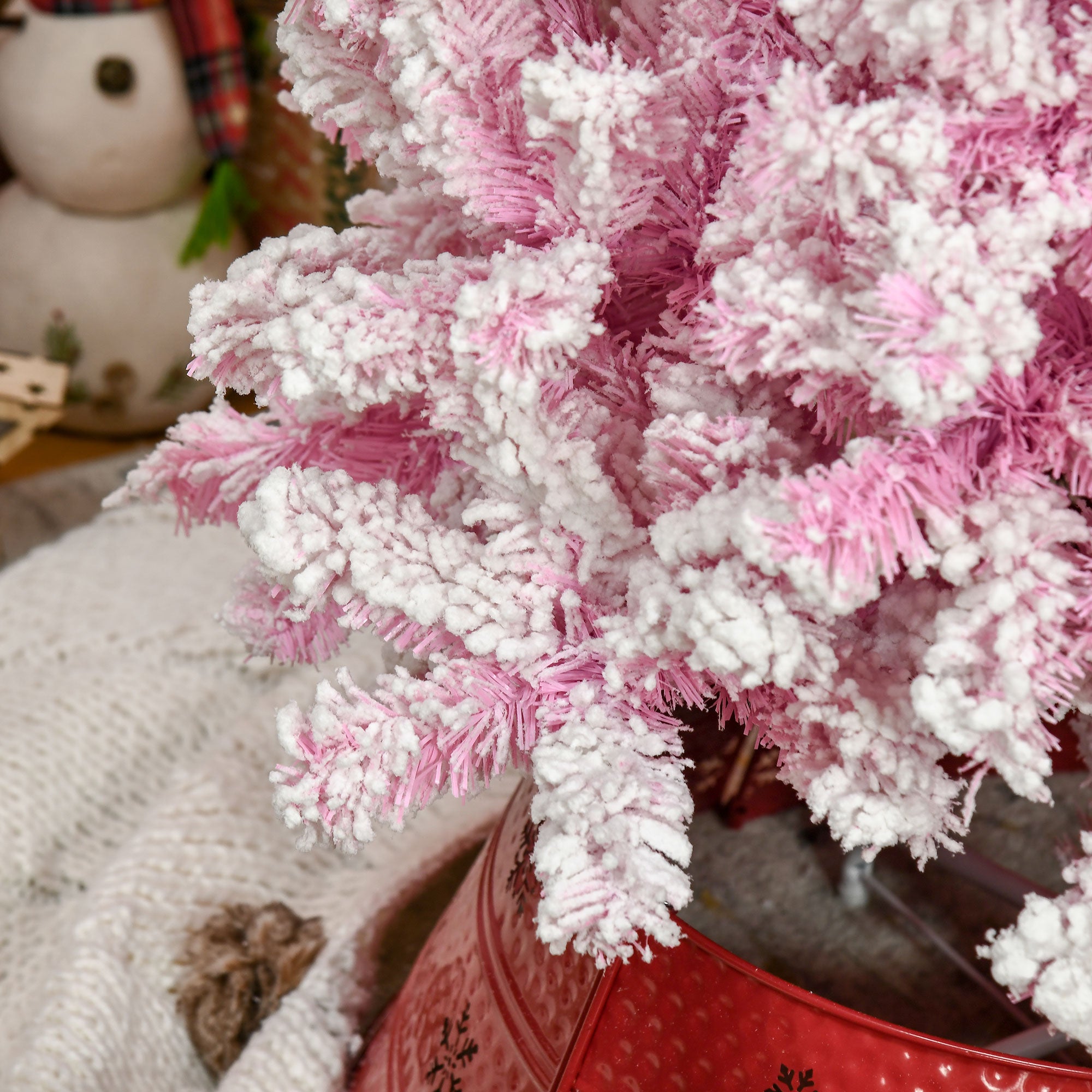 HOMCOM 7.5 FT Snow Flocked Artificial Christmas Tree, Pencil Xmas Tree with Realistic Branches, Auto Open and Steel Base, Pink