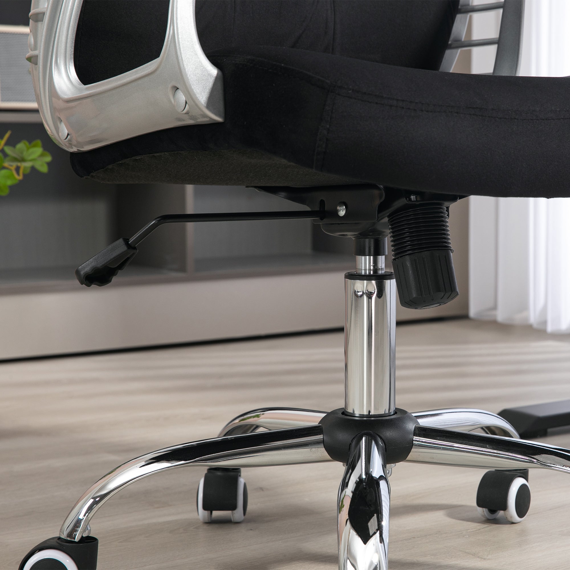 Velvet Office Chair Desk Chair with 360 Degree Swivel Wheels Adjustable Height Tilt Function Black