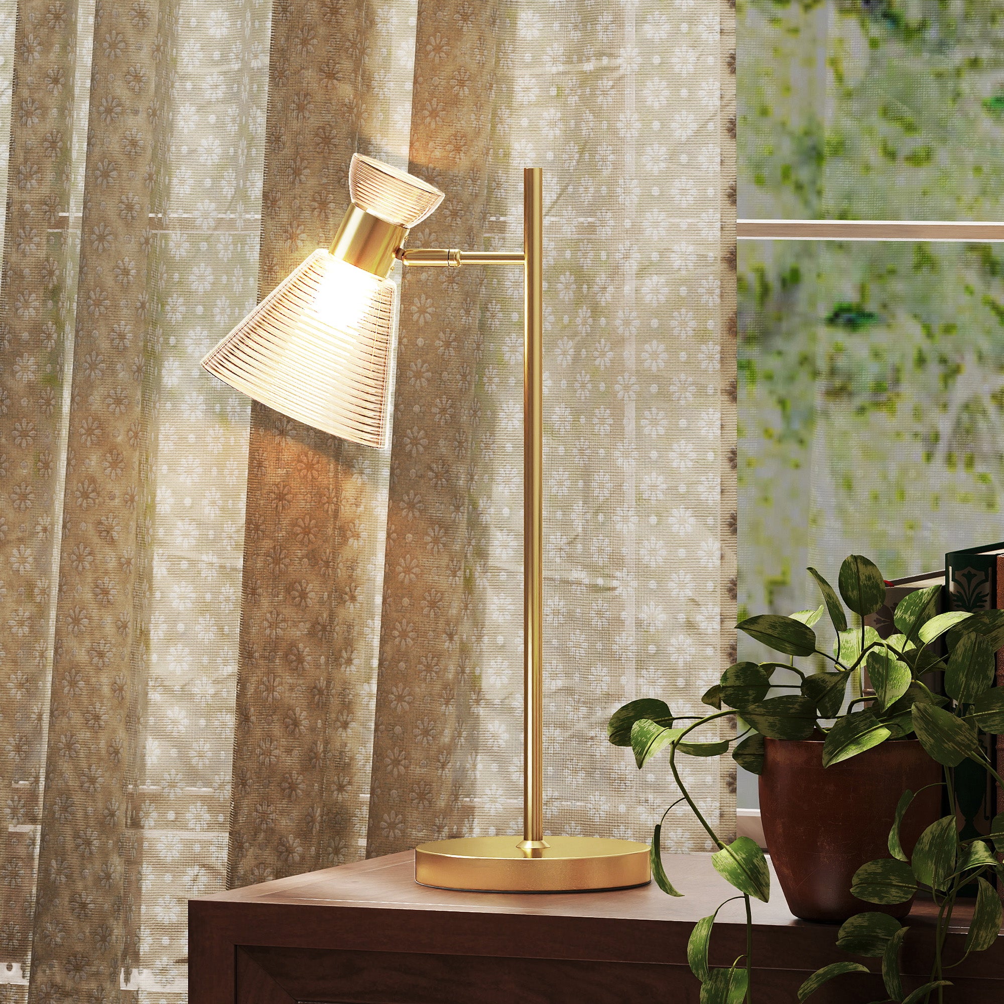 Modern Table Lamp, Bedside Lamp with Adjustable Flower-Shaped Head and E27 Socket for Living Room Bedroom Study, Bulb Not Included, Gold Tone