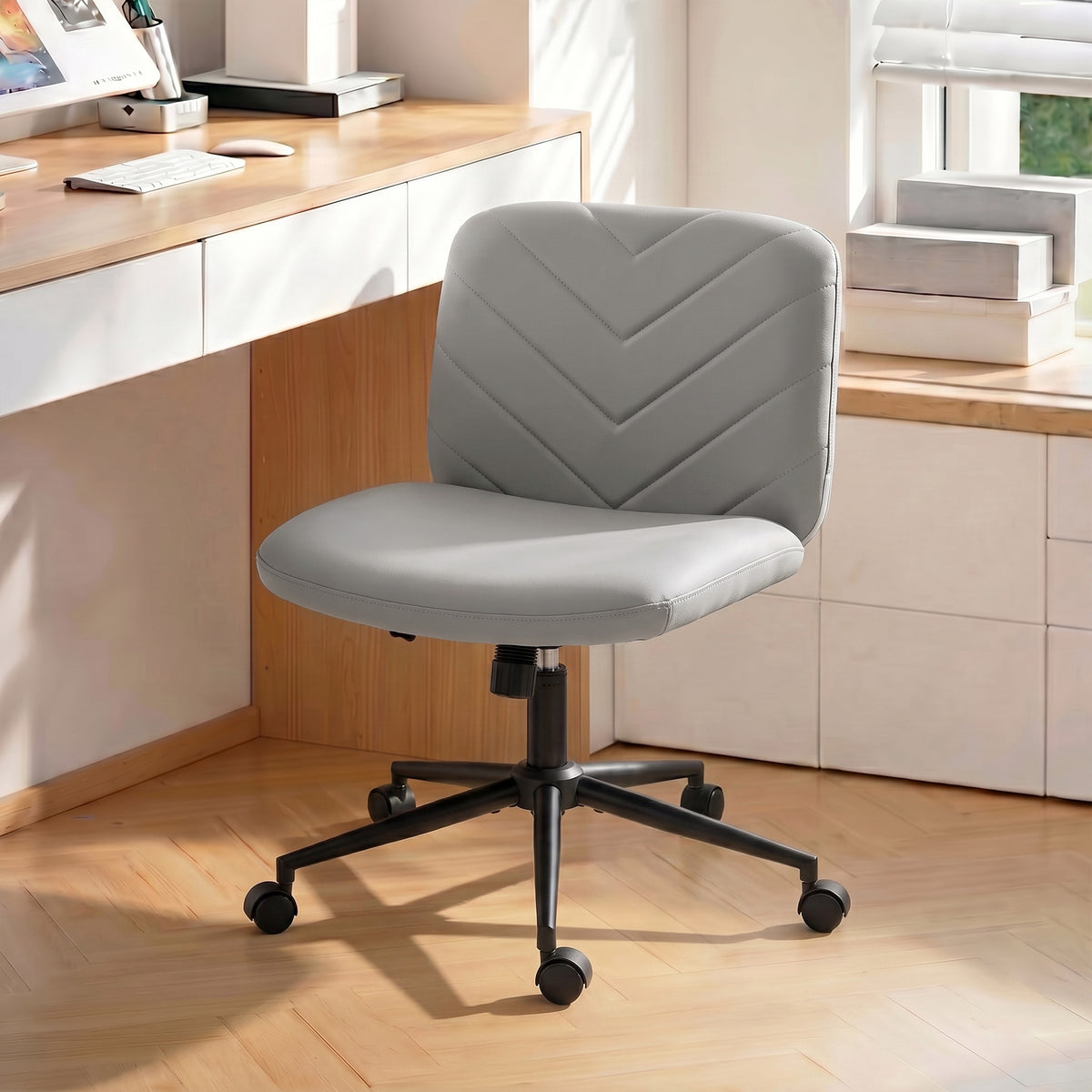 Criss Cross Legged Office Chair with Wide Seat, Swivel Desk Chair with Wheels, Rocking Function, Backrest, Adjustable Height, High-Density Foam, Computer Seat for Home Office, Bedroom, Grey