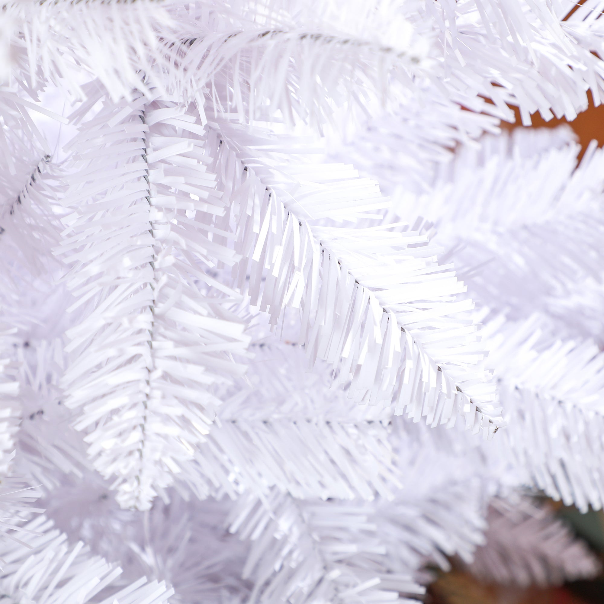 HOMCOM 6ft Tall Pencil Christmas Tree, Artificial Xmas Tree with 479 Branch Tips and Steel Base, Holiday Décor for Home Office, White