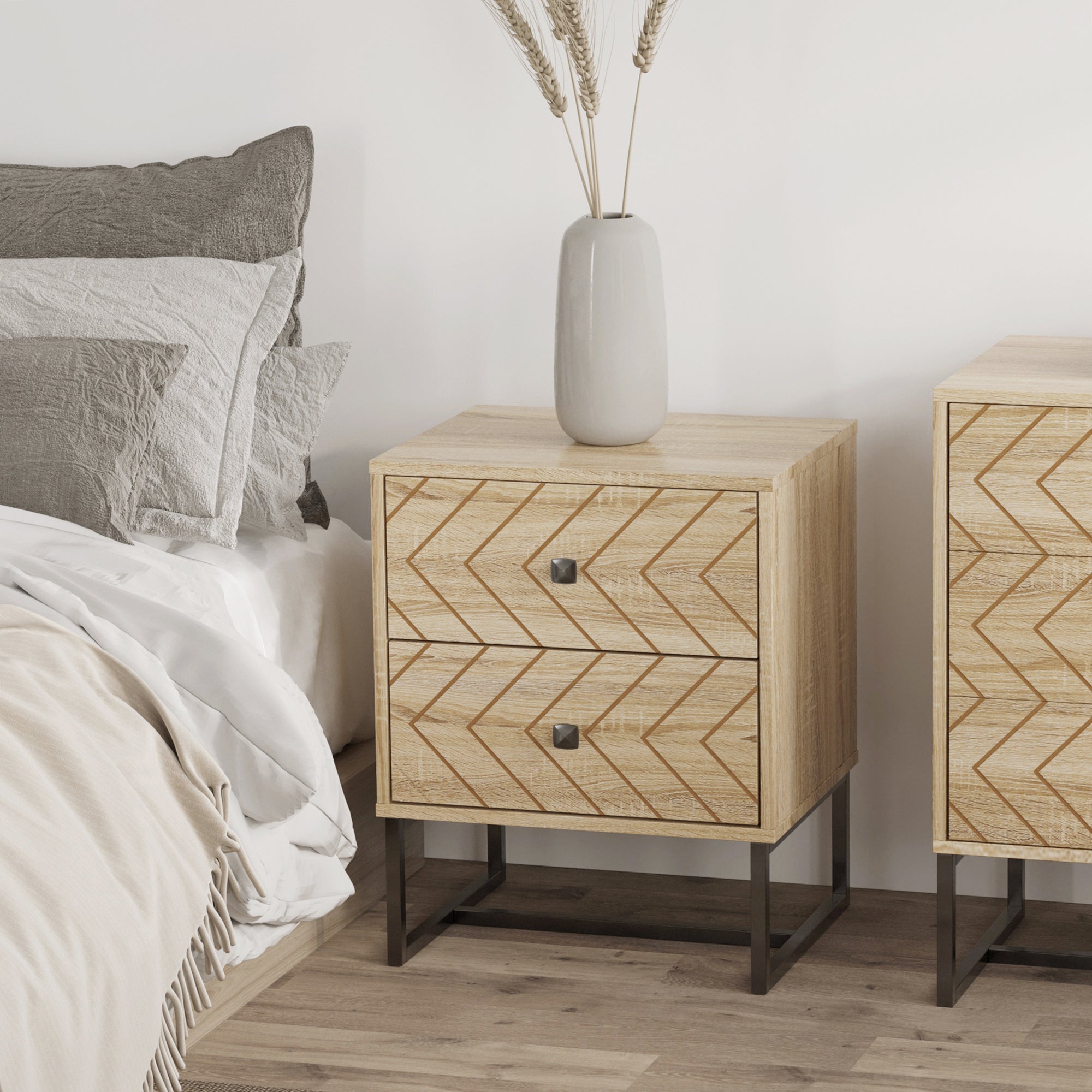 HOMCOM Nightstand, Bedside Table with 2 Drawers, Side End Table with Metal Legs for Bedroom, Zig Zag Design, Natural