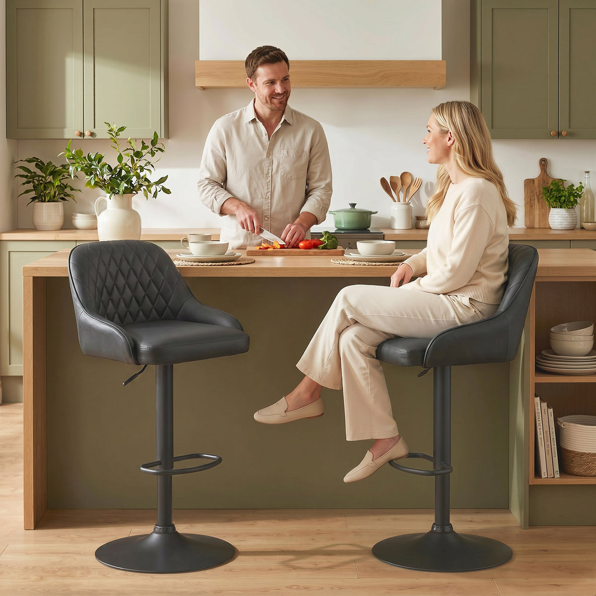 Adjustable Bar Stools Set of 2, Modern Swivel Counter Height Barstools with Back, Footrest, PU Leather Upholstered Bar Chairs for Kitchen Island Counter Dining Room, Black