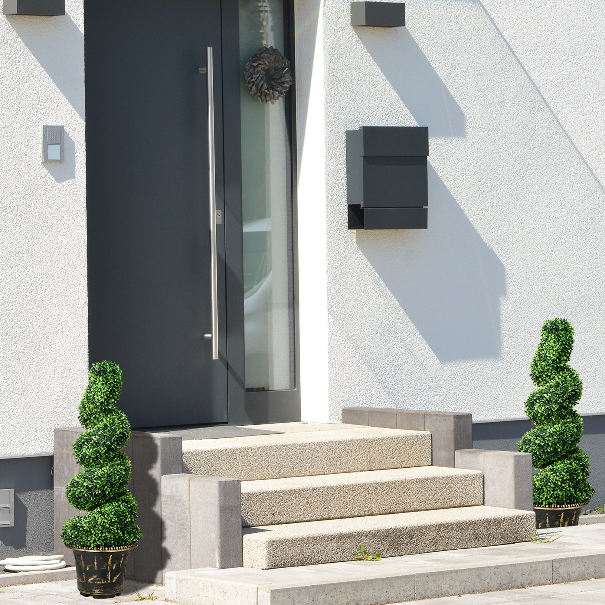 HOMCOM Set of 2 Decorative Artificial Plants Topiary Spiral Boxwood Trees in Pot, Fake Plants for Home Indoor Outdoor Decor, 90cm