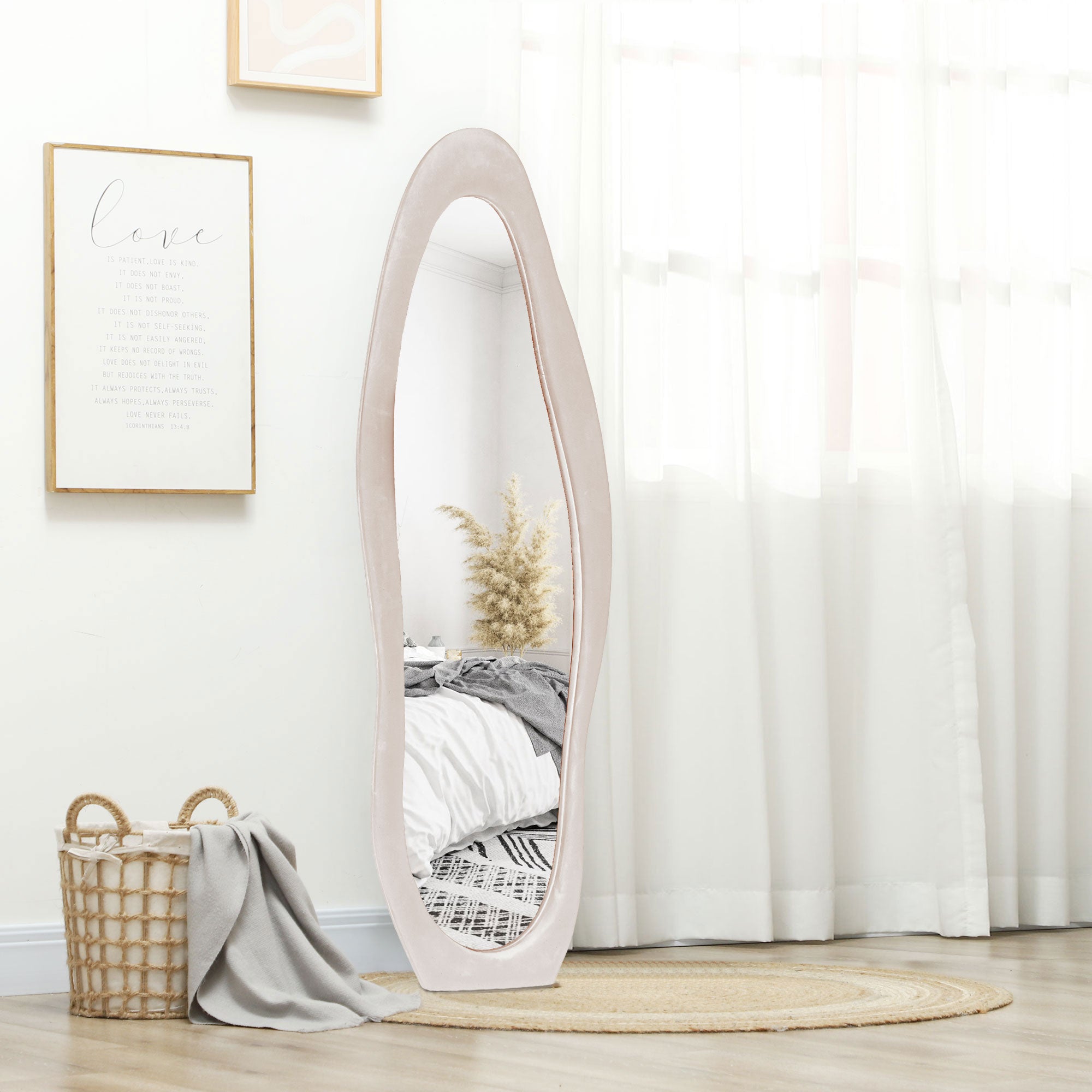 HOMCOM Irregular Wavy Mirror Full Length 160x50cm, Arched Floor Standing Mirror, Leaning or Wall Mounted, Velvet Wrapped Floor Mirror for Bedroom, Living Room, Light Pink