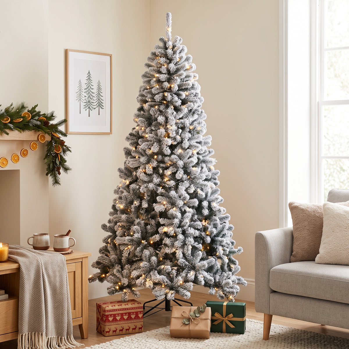 6ft Flocked Prelit Christmas Tree, Northern Pine, Artificial Xmas Tree with 706 Curved Tips, 250 LEDs, Foldable Steel Base, Green White