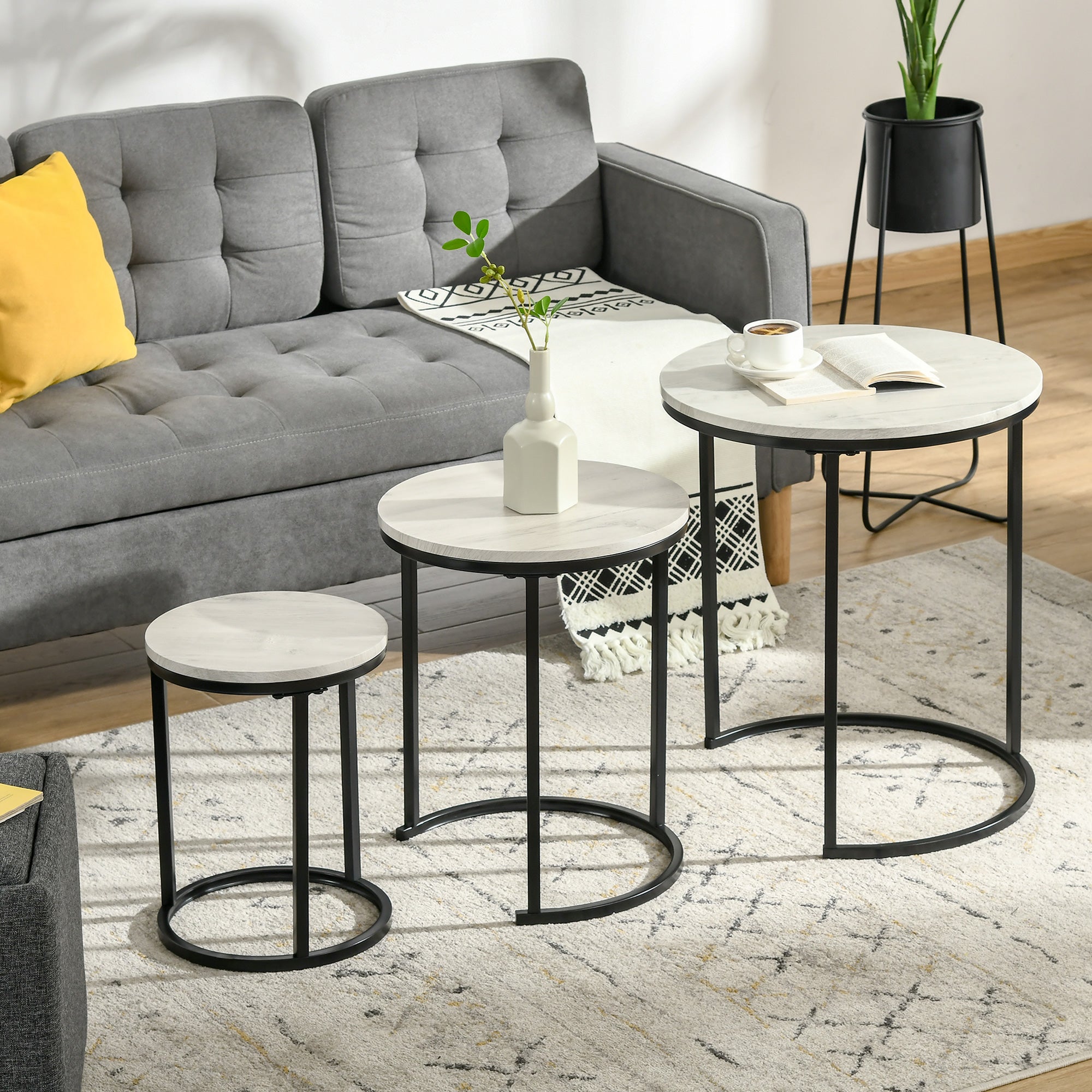 HOMCOM Nesting Tables Set of 3, Round Coffee Table, Modern Stacking Side Tables with Wood Grain Steel Frame for Living Room, Grey