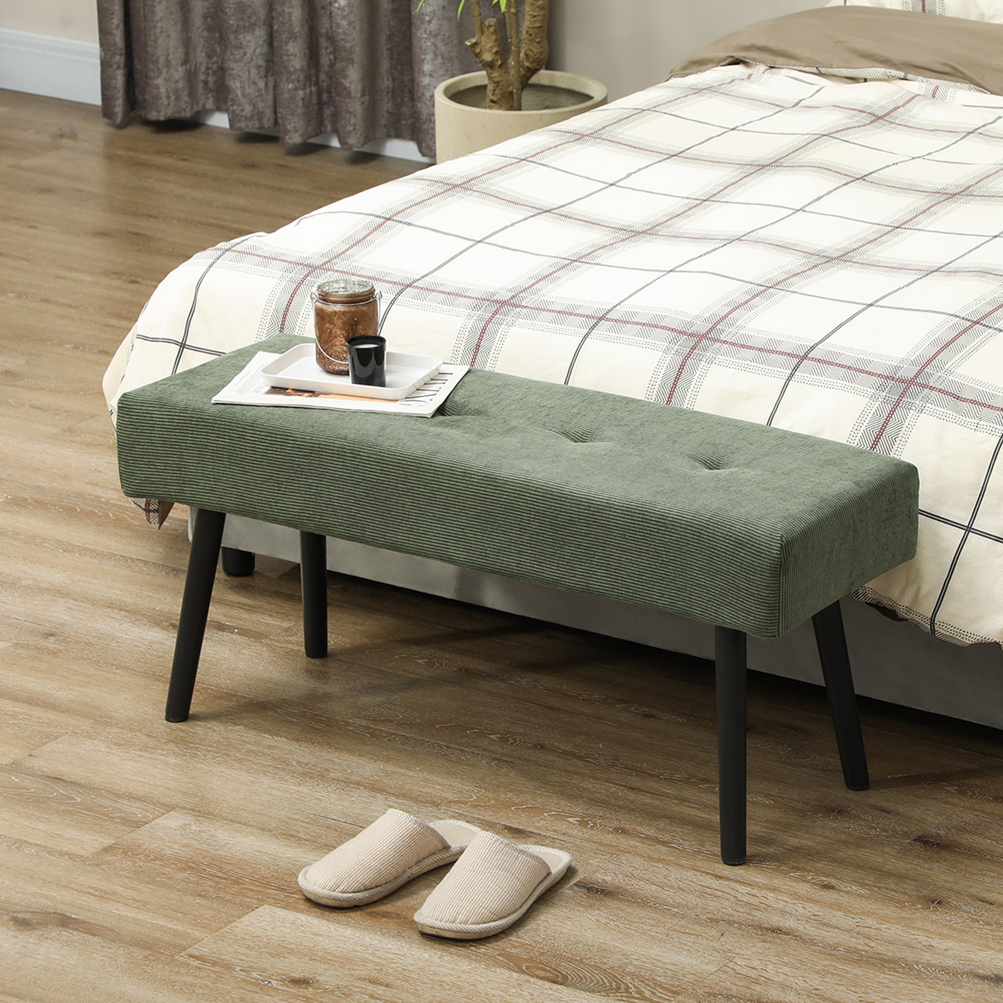 HOMCOM 39" Upholstered Entryway Bedroom Bench, Corduroy Ottoman Bench with Padded Seat and Steel Legs, Modern Tufted End of Bed Bench for Bedroom, Living Room, Hallway, Green