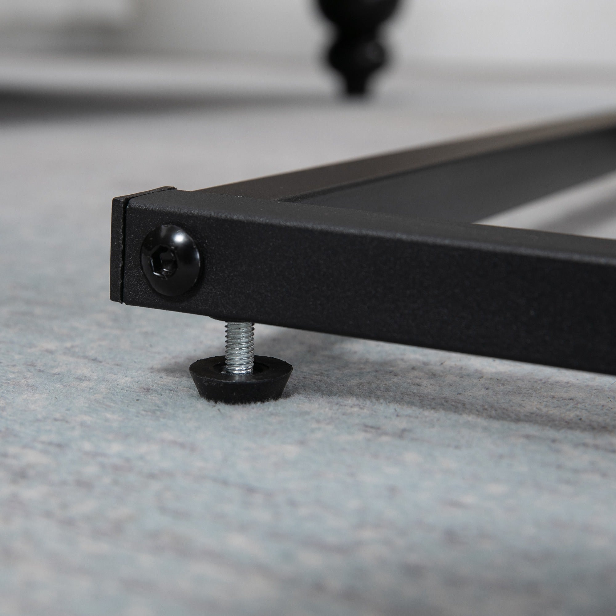 HOMCOM Nesting Side Tables Set of 3, C-Shaped Sofa Side Tables with Steel Frame for Sofa Couch and Bed, Rustic Brown