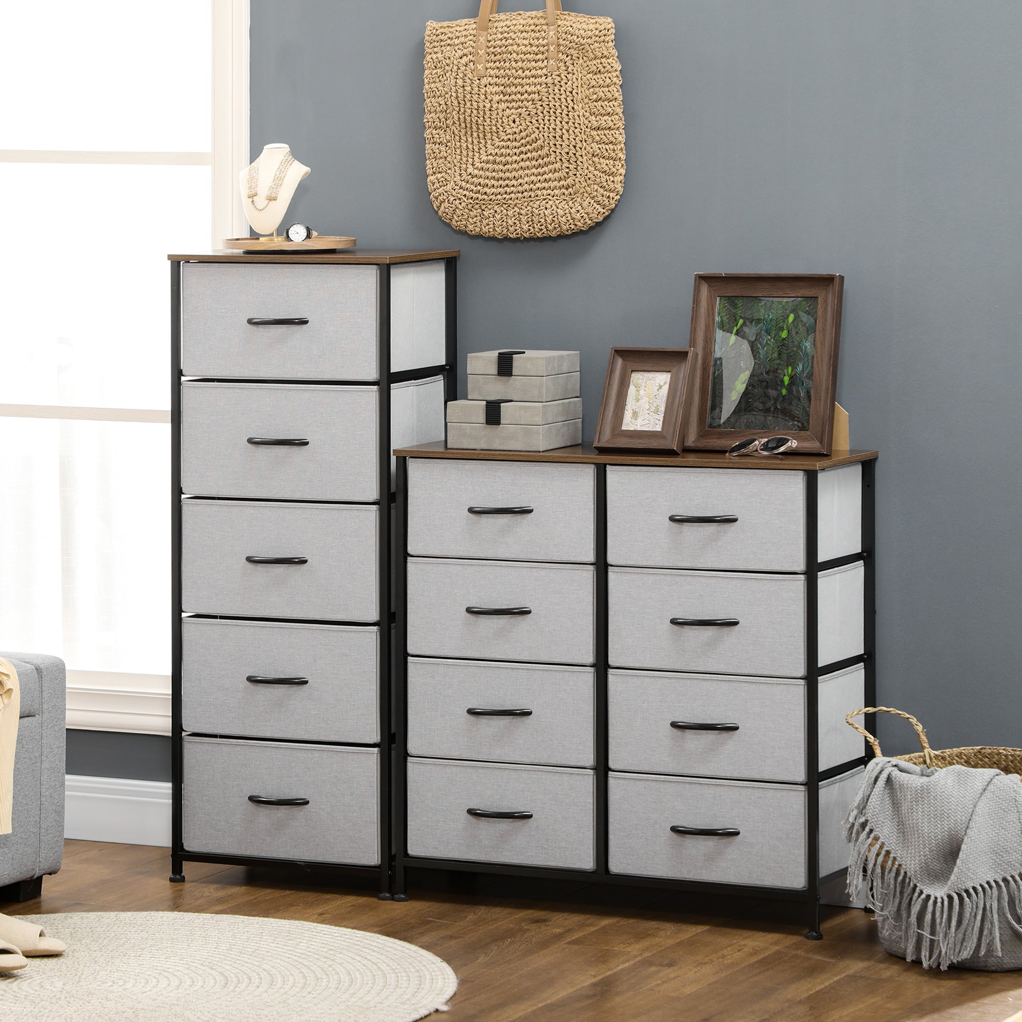 HOMCOM Fabric Chest of Drawers, Storage Drawers, Industrial Bedroom Dresser with 5 Fabric Drawers, Steel Frame and Wooden Top for Nursery, Living Room, Closet, Hallway, Grey