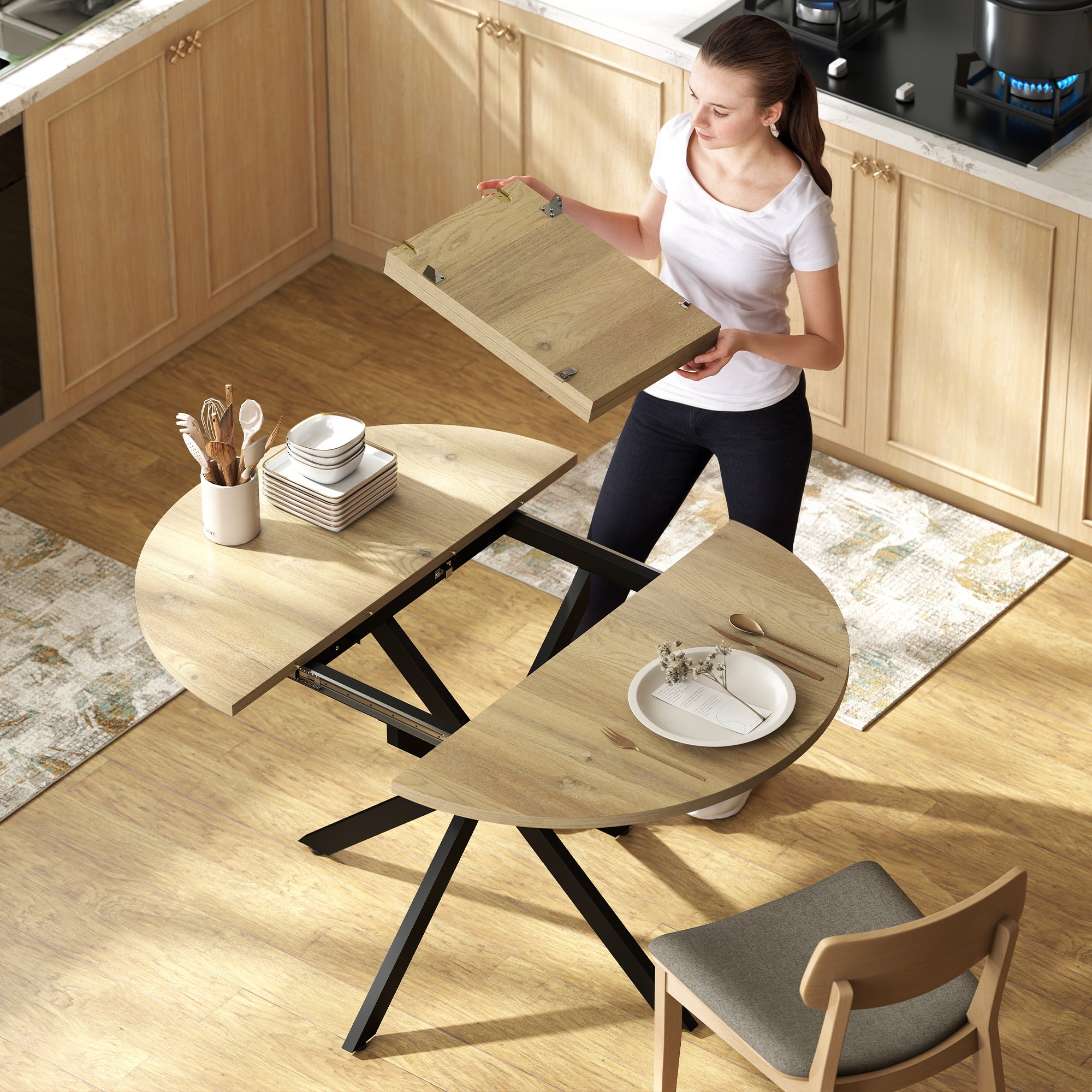 Extendable Dining Table for 4-6, 100-135 cm Kitchen Dinner Table with Butterfly Leaf and X-Shape Base, Space-Saving, Round to Oval for Home, Living Room, Natural Wood