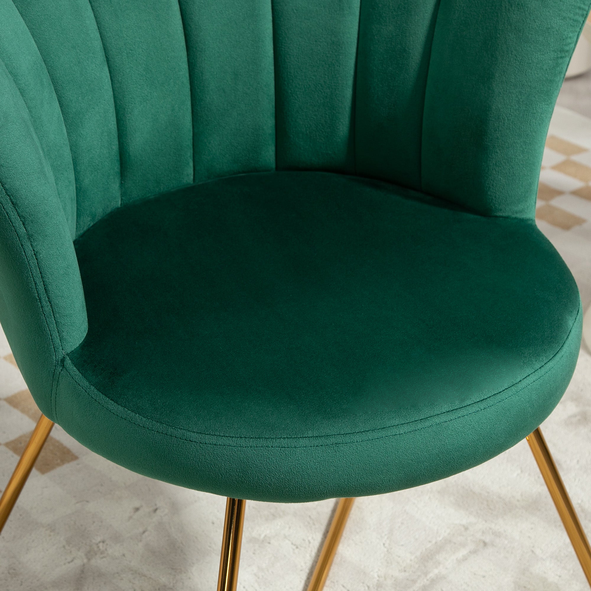 HOMCOM Modern Armchair, Velvet Tufted Accent Chair with Lotus Backrest, Occasional Chair with Steel Legs for Living Room, Bedroom, Green