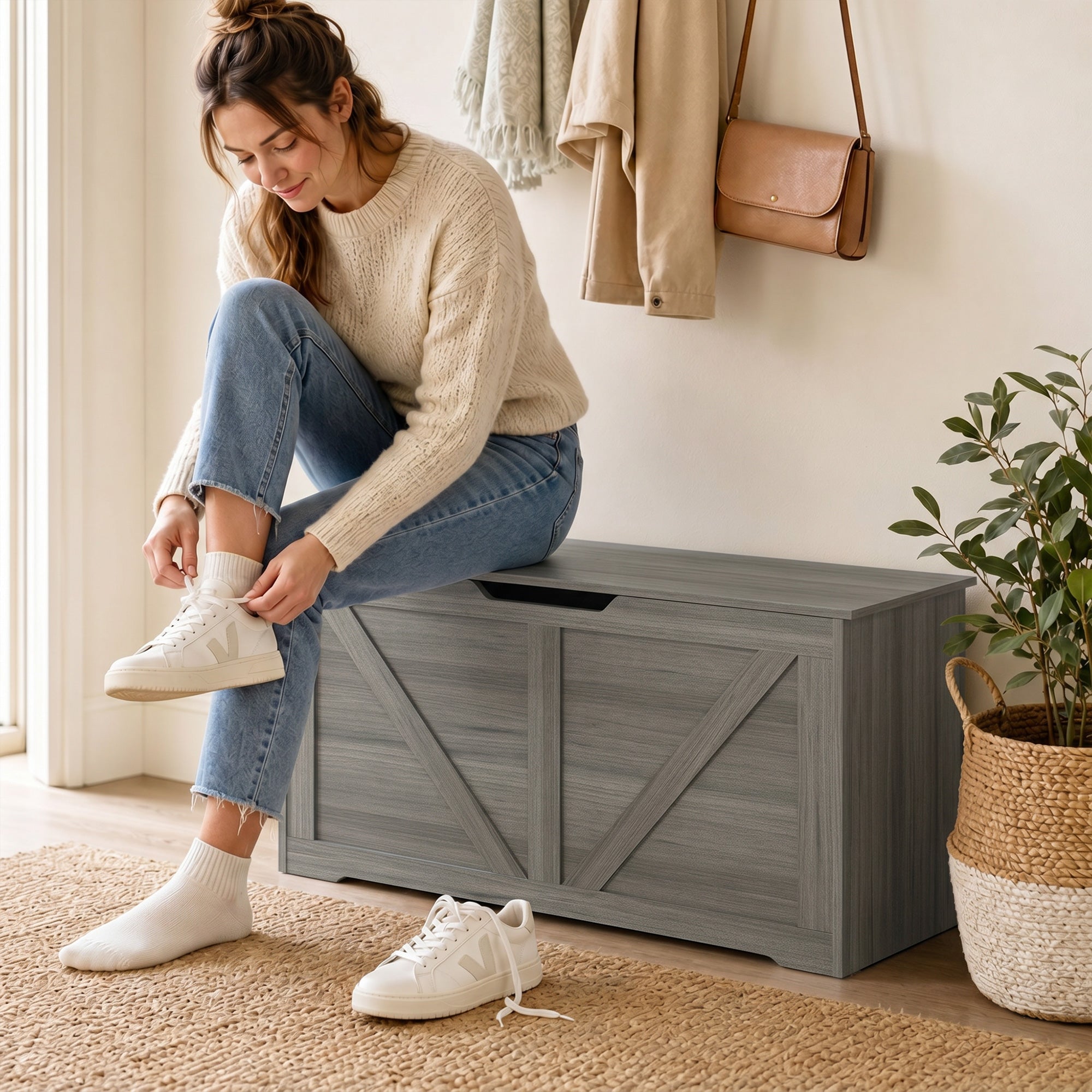 127L Storage Chest, Shoe Storage Trunk Bench Box with 2 Safety Hinges and U-shaped Cut-out Pull, Blanket Box Ottoman for Bedroom, Living Room, Entryway, 100 x 40 x 45 cm, Dark Grey Wood-Effect