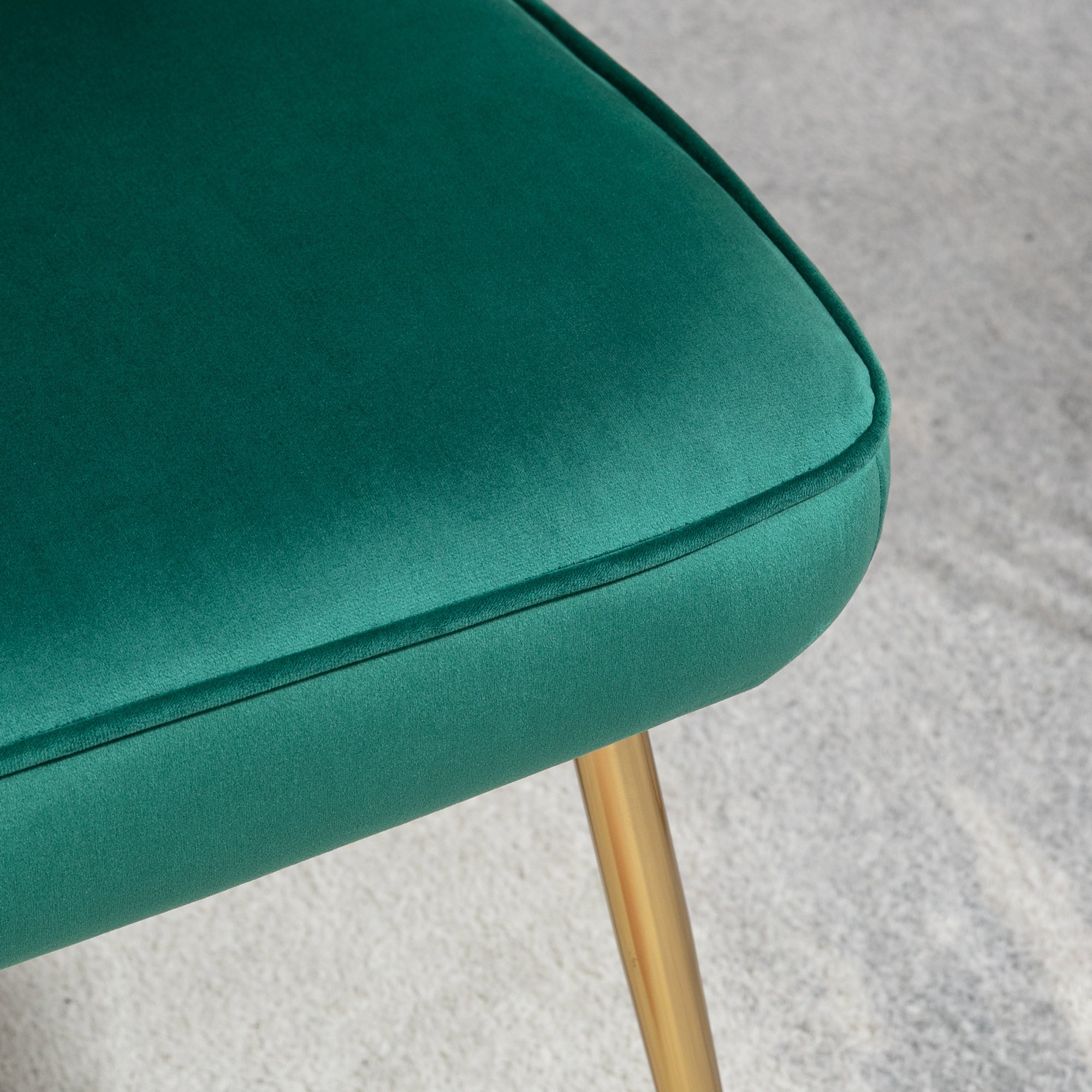 HOMCOM Shell Luxe Velvet Accent Chair with Gold-tone Metal Legs, Modern Vanity Chair for Living Room, Bedroom, Home Office, Green