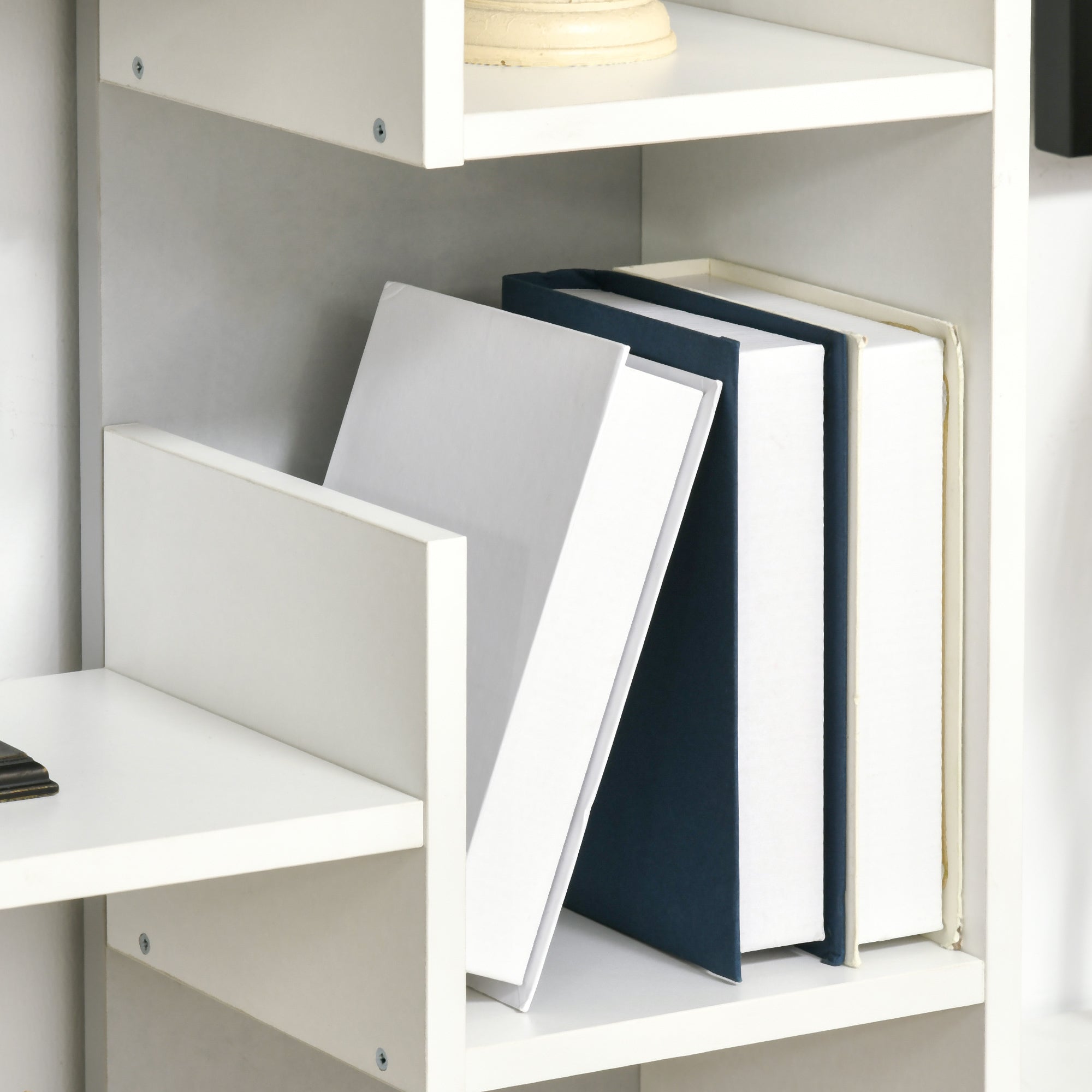 HOMCOM 6-Tier Bookshelf, Modern Bookcase with 11 Open Shelves, Freestanding Decorative Storage Shelving for Home Office and Study, White
