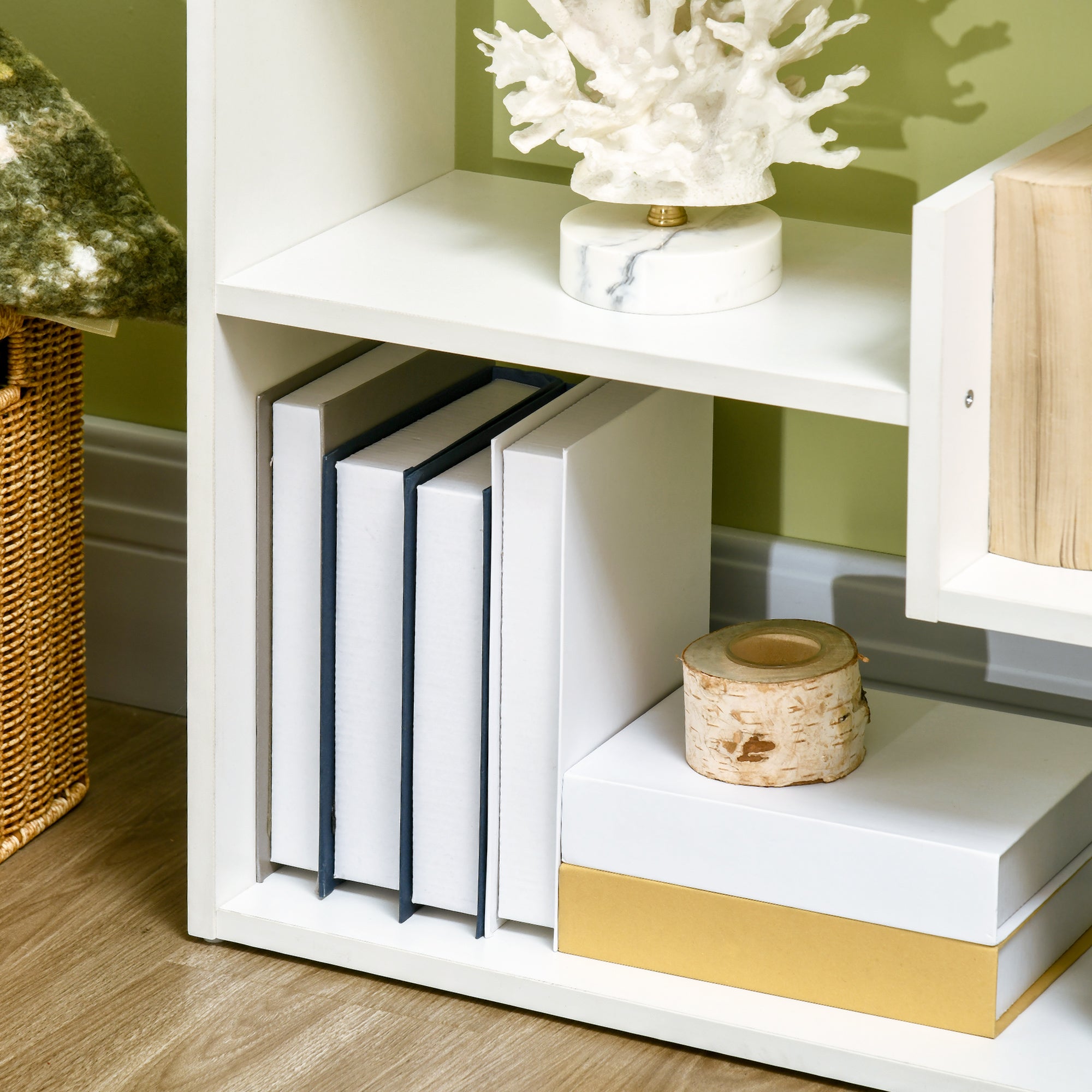 HOMCOM 6-Tier Bookshelf, Modern Bookcase with 11 Open Shelves, Freestanding Decorative Storage Shelving for Home Office and Study, White