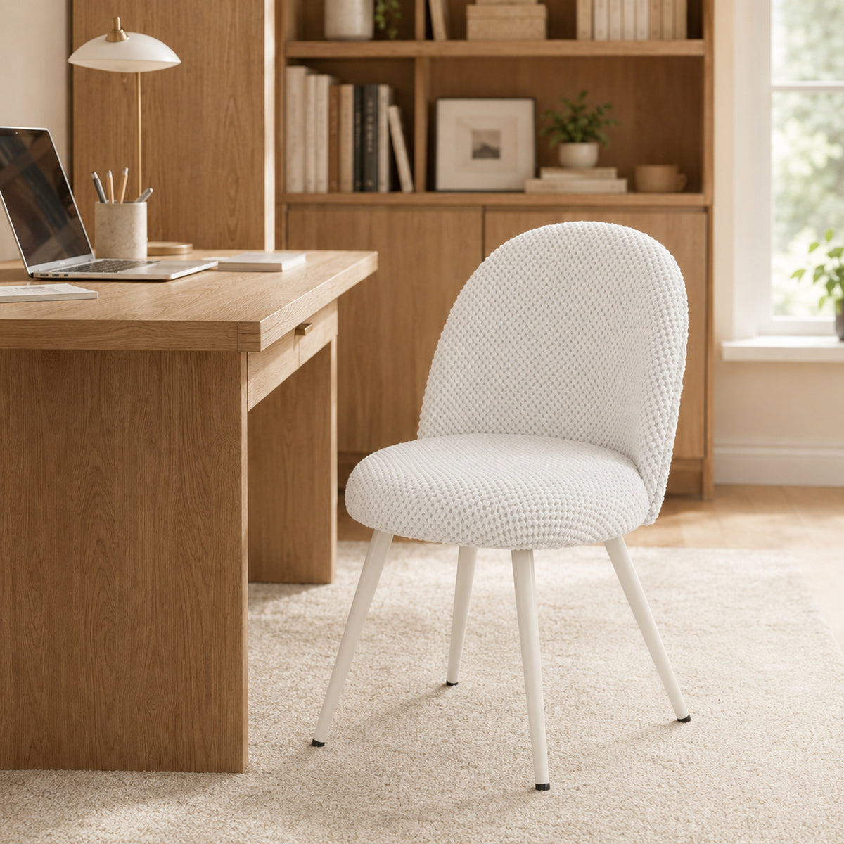Modern Dining Chairs Set of 2, Velvet Fabric Upholstered Kitchen Chairs with Thick Padded Seat and Backrest, Metal Legs for Dining Room, Kitchen, Home Office, White