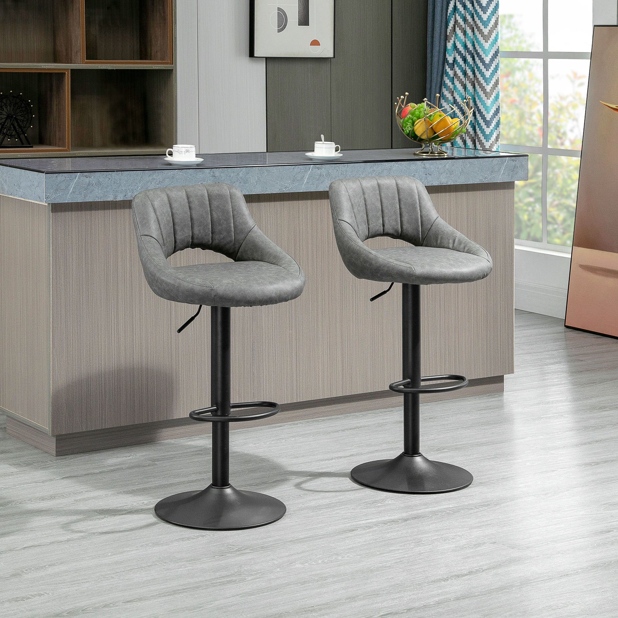 HOMCOM Bar Stools Set of 2, Swivel Counter Height Barstools with Adjustable Height, Faux Leather Upholstered Bar Chairs with Round Metal Base and Footrest, Grey