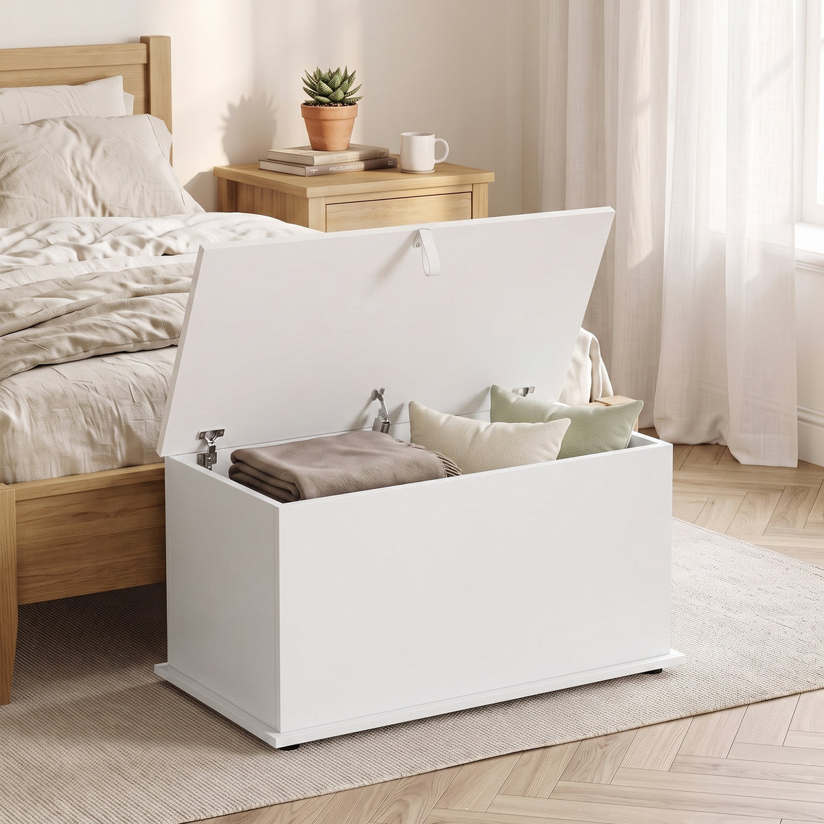 31.5" Lift Top Storage Chest with Safety Hinge, Storage Box Organizer with Flip-Top Lid, Entryway Storage Bench for Bedroom, Hallway, White